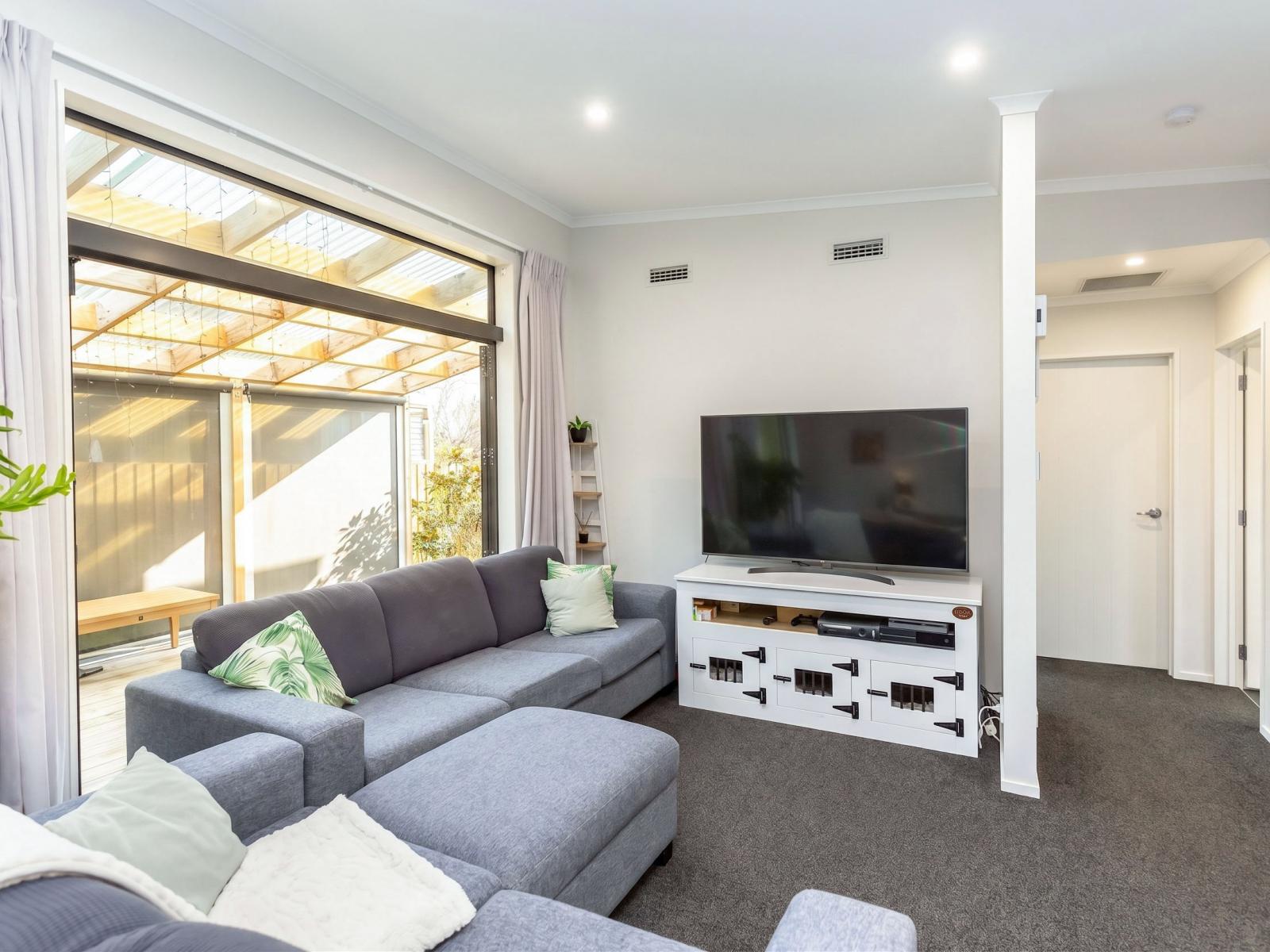 3 Orion Way, Featherston