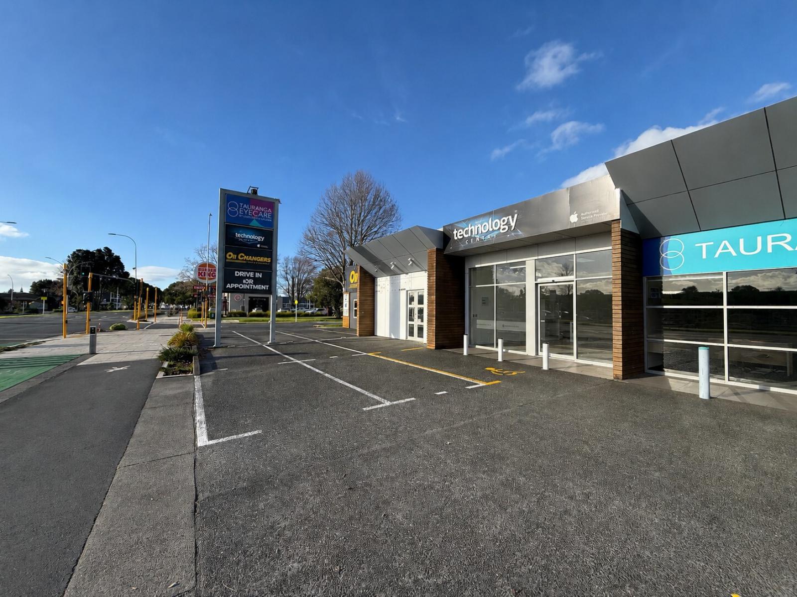 Unit 2 394 Cameron Road, Tauranga