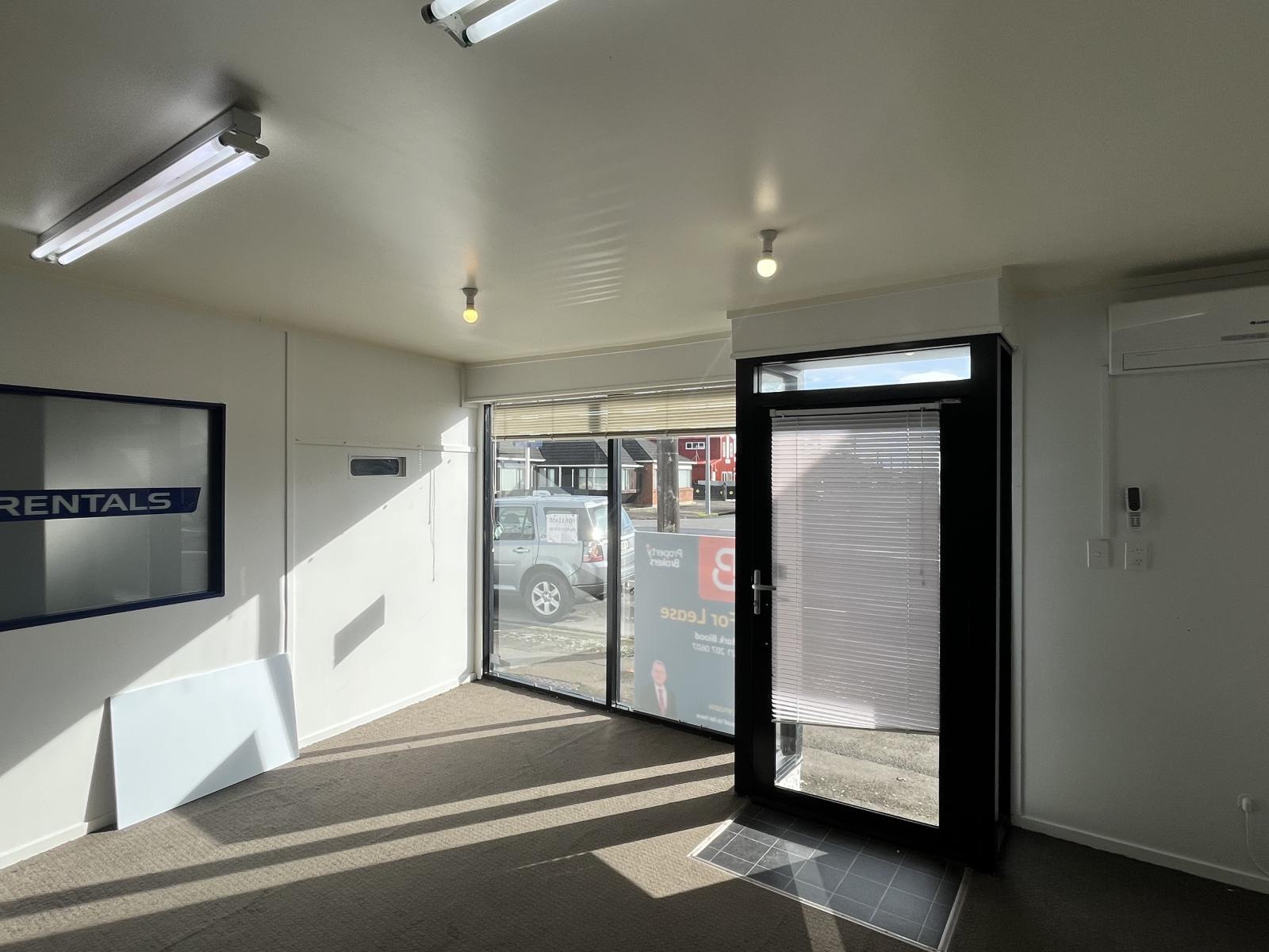 78 Oxford Street, Levin