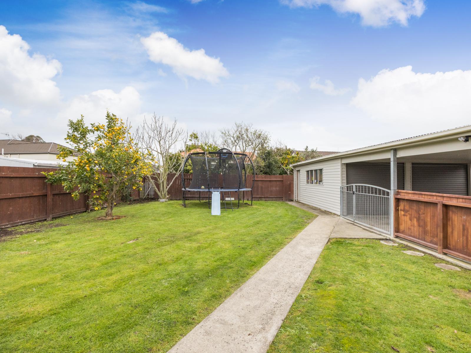 5 Cedar Grove, Highbury