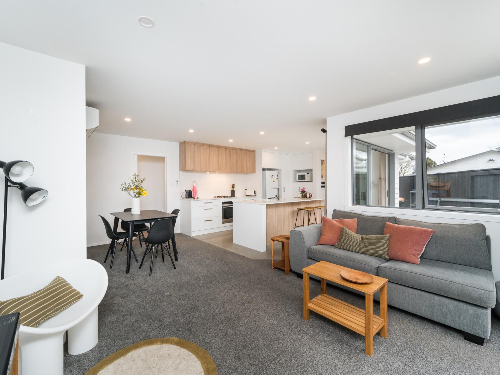49B Escort Grove, Awapuni