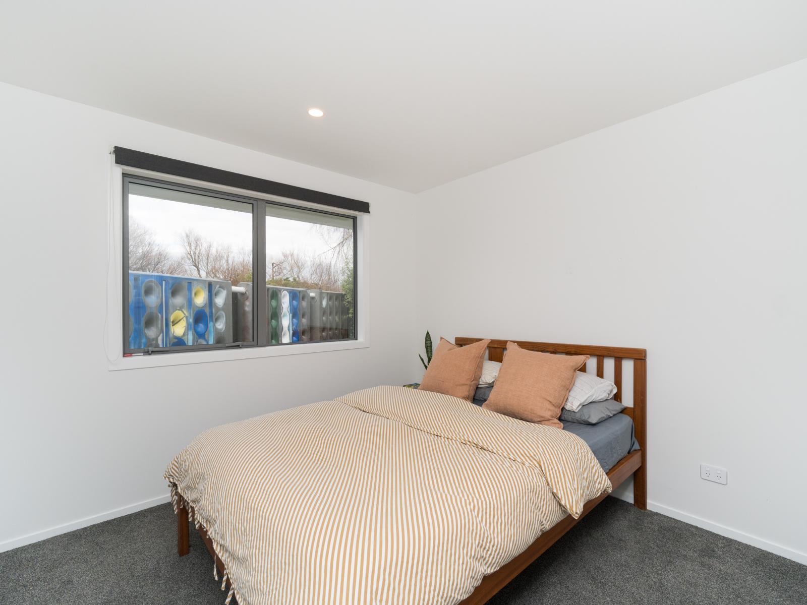 49B Escort Grove, Awapuni