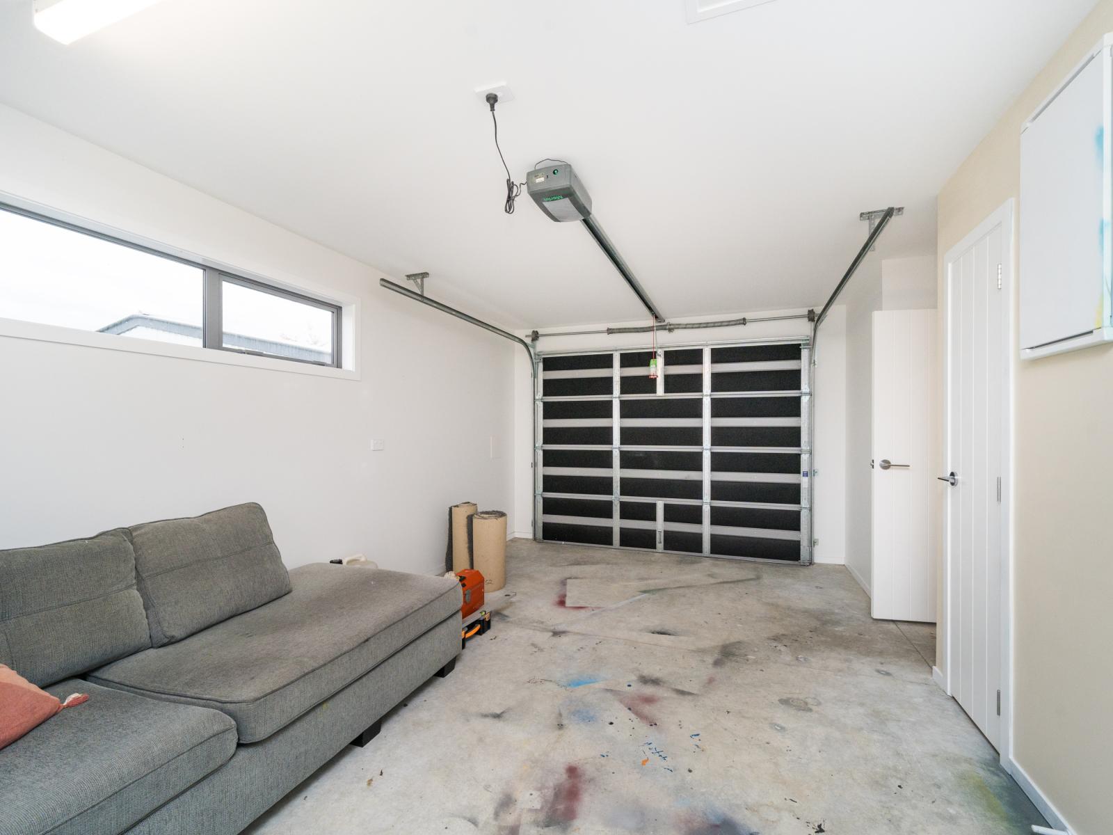 49B Escort Grove, Awapuni