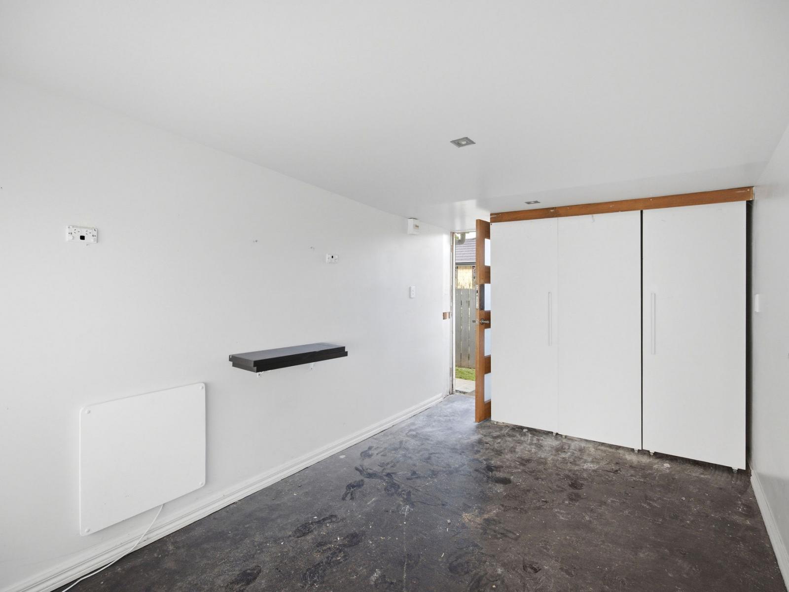 14B Devon Road, Springvale