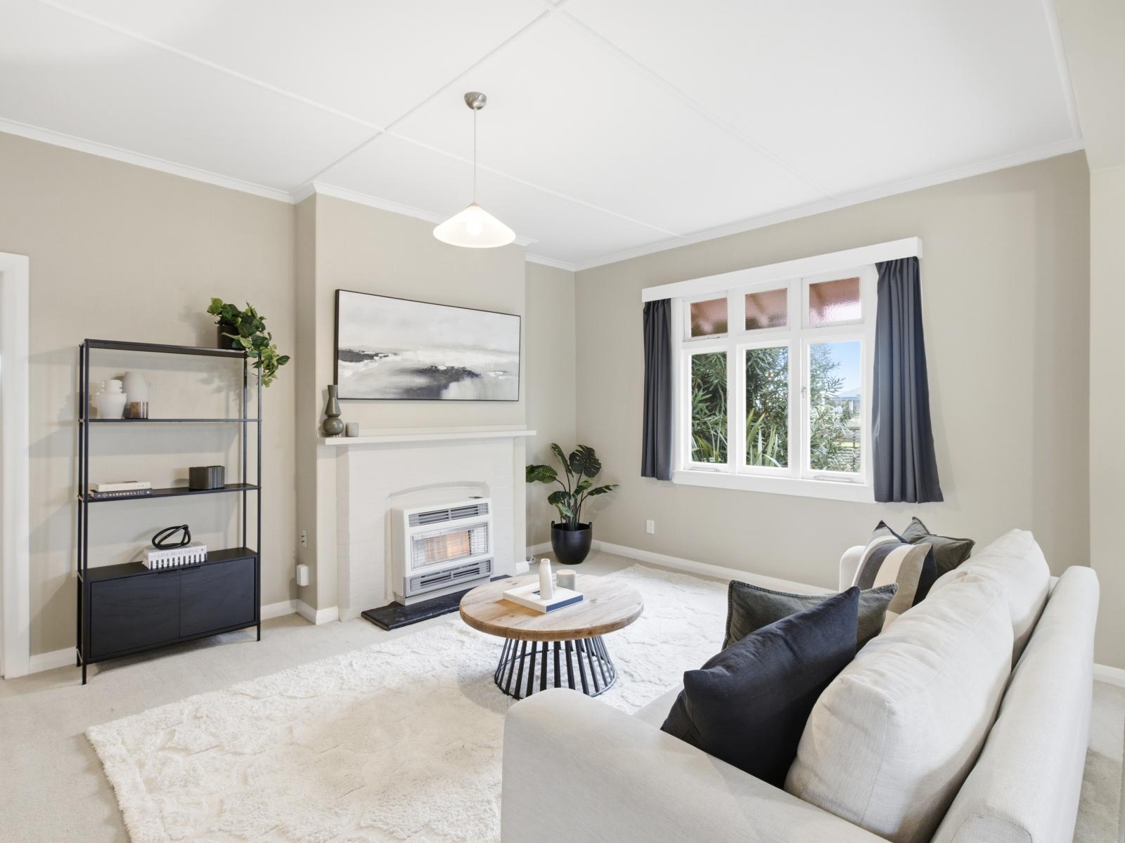 47 Lincoln Road, Springvale