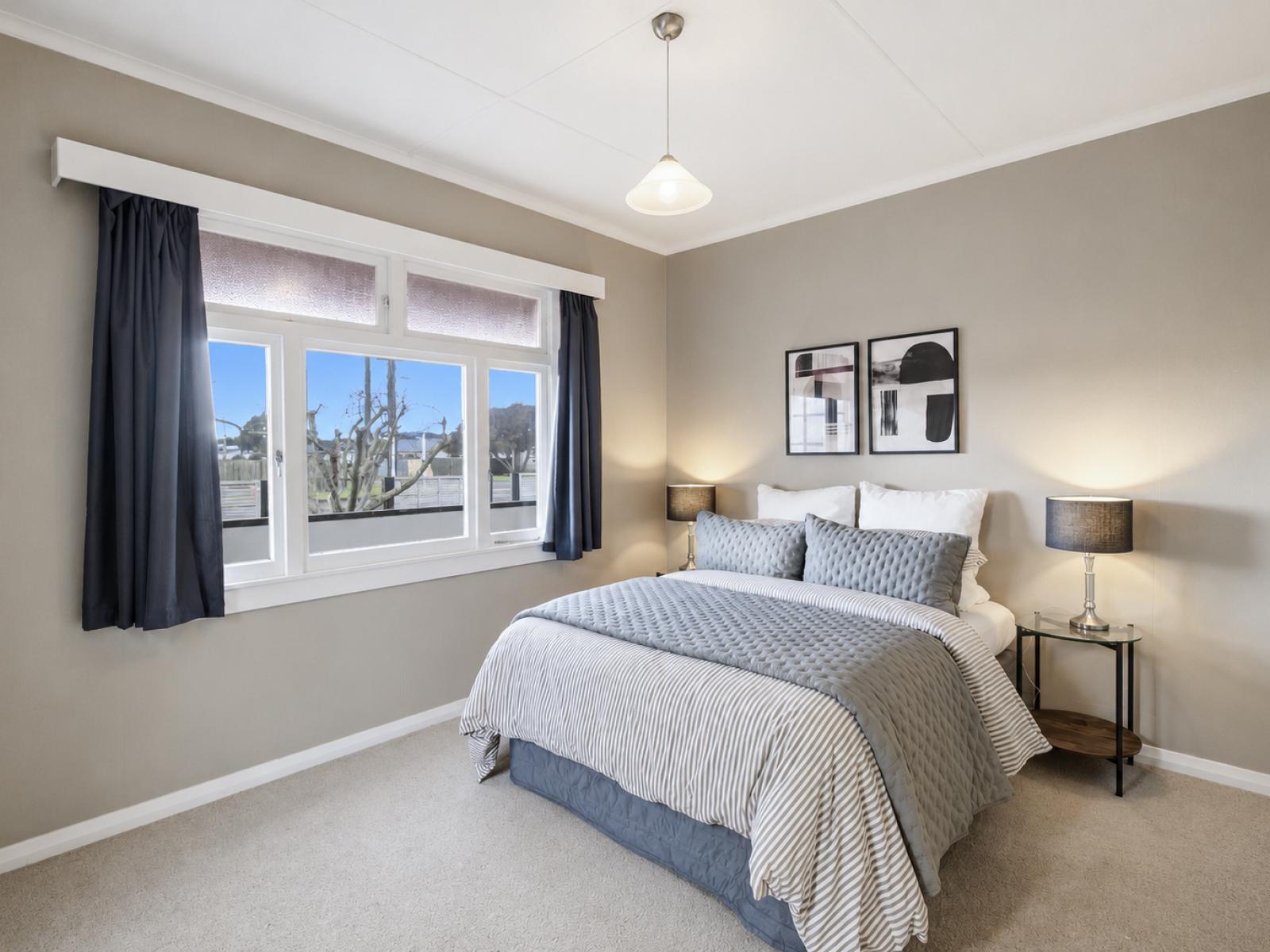 47 Lincoln Road, Springvale