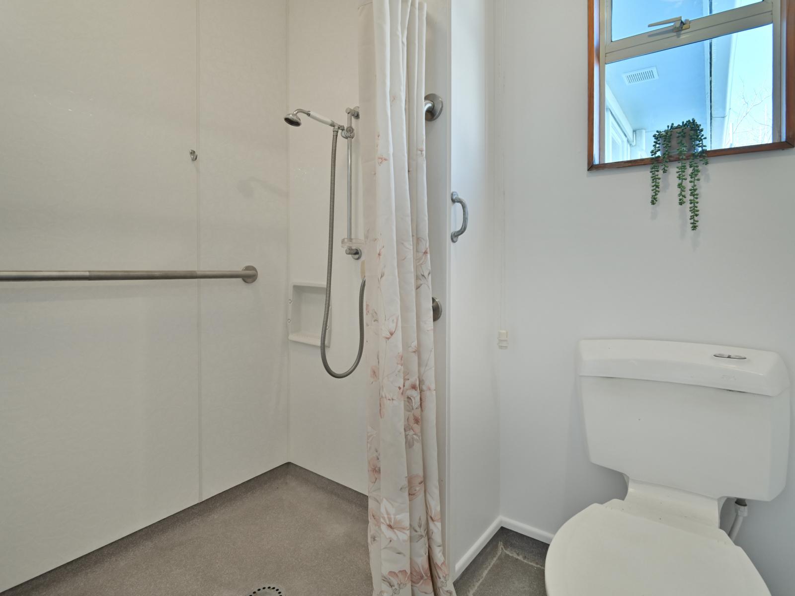 612 Ballantyne Street, Frimley