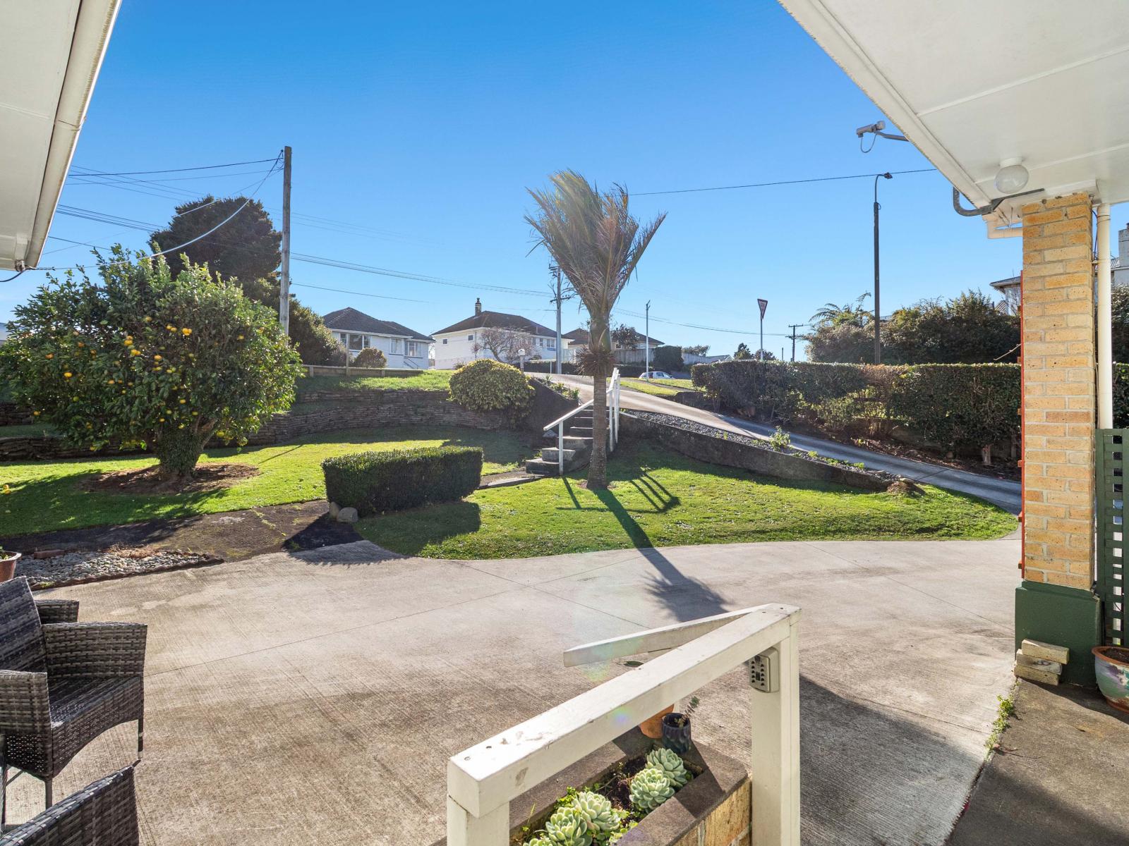 99 Clawton Street, Westown