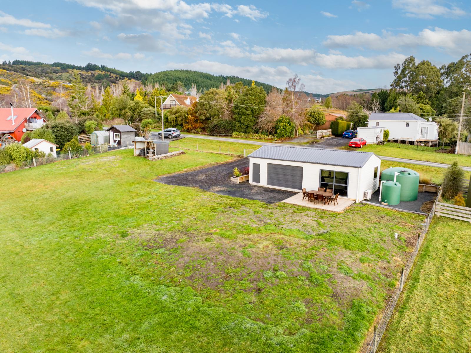 28 Lakeview Street, Waihola