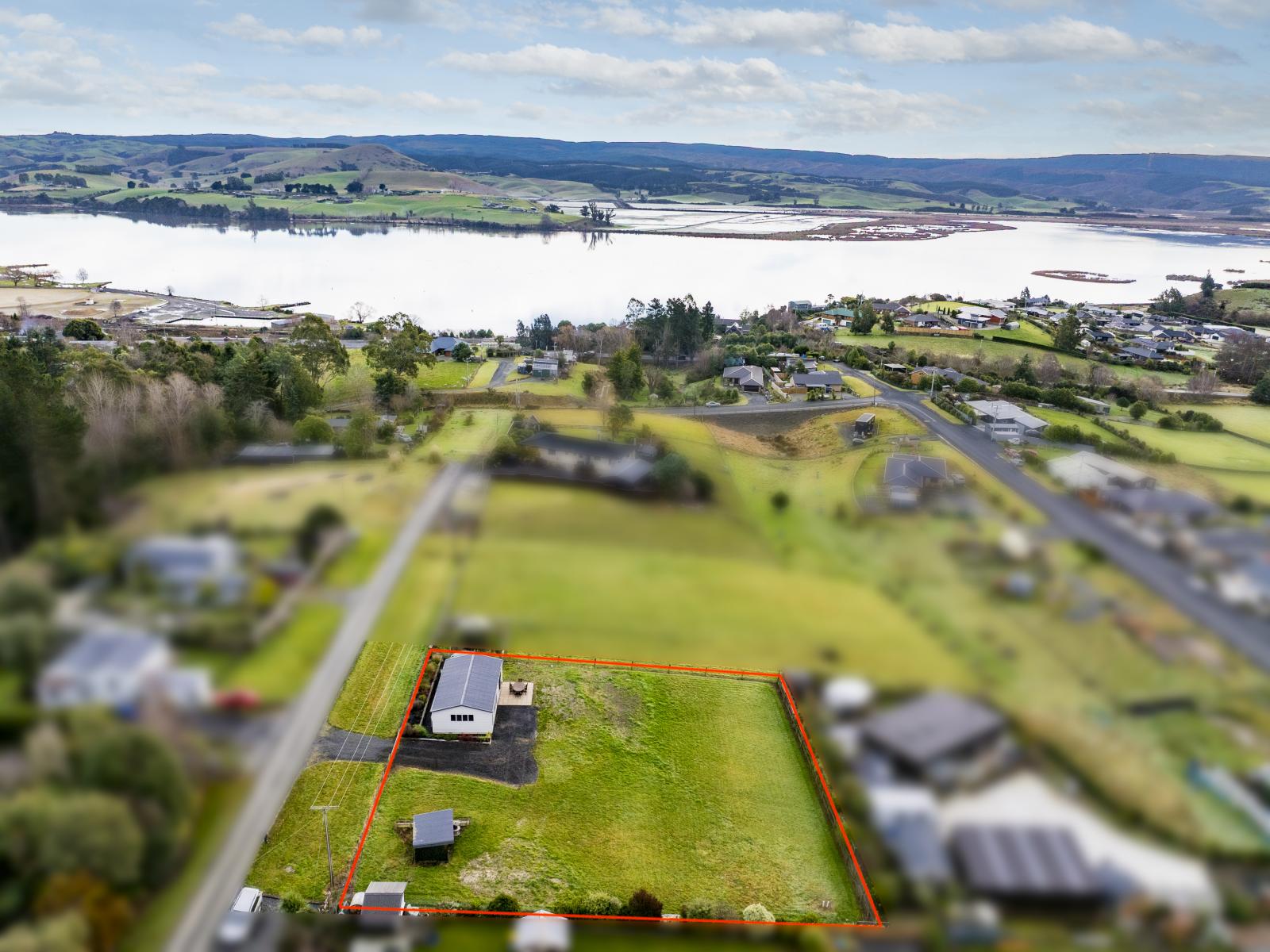 28 Lakeview Street, Waihola