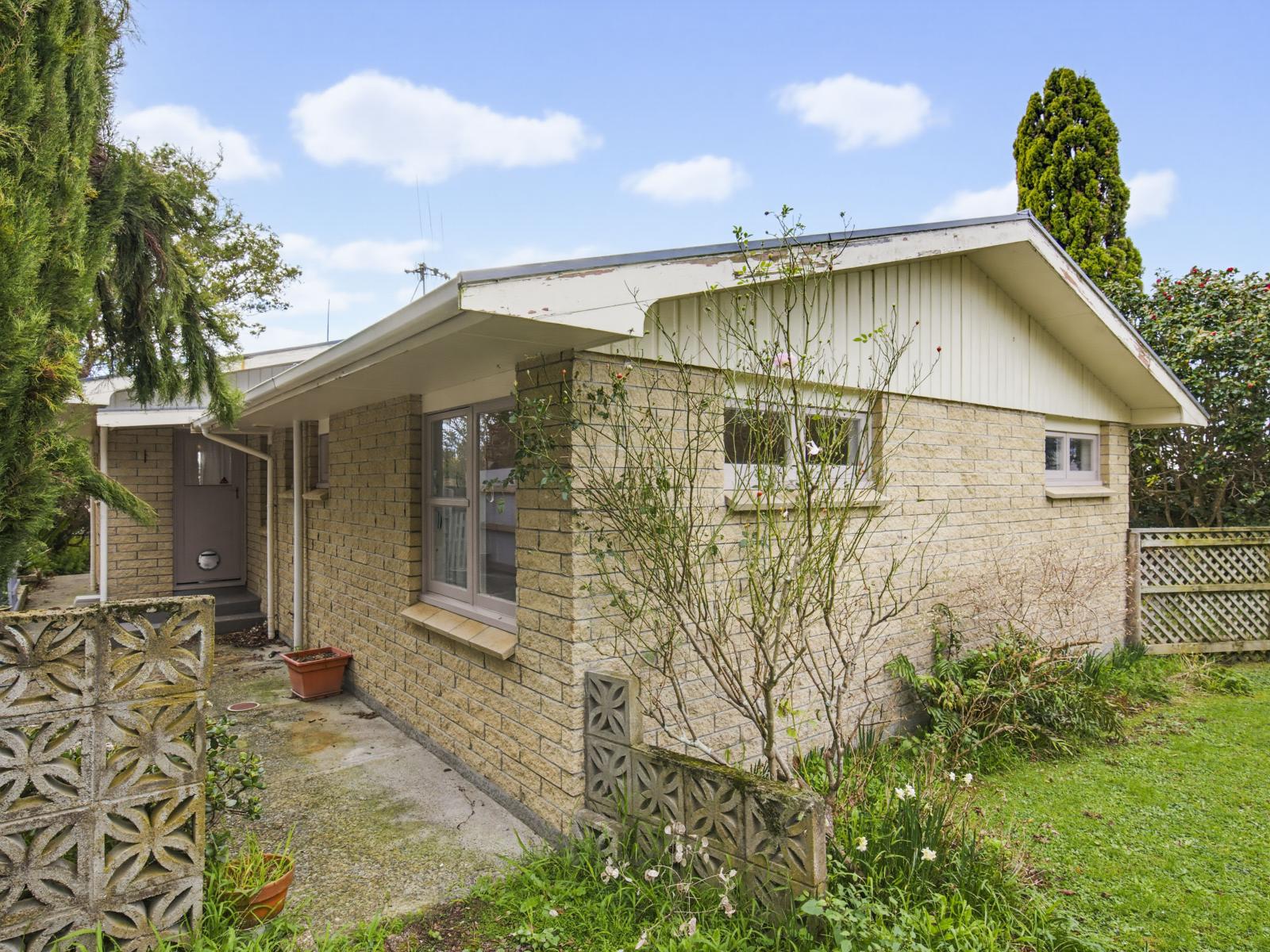 21 Ada Street, Shannon