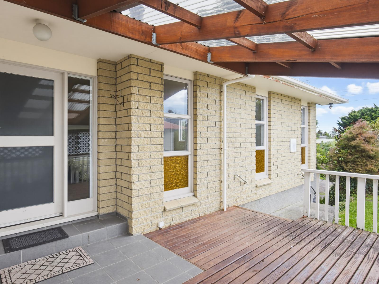 21 Ada Street, Shannon