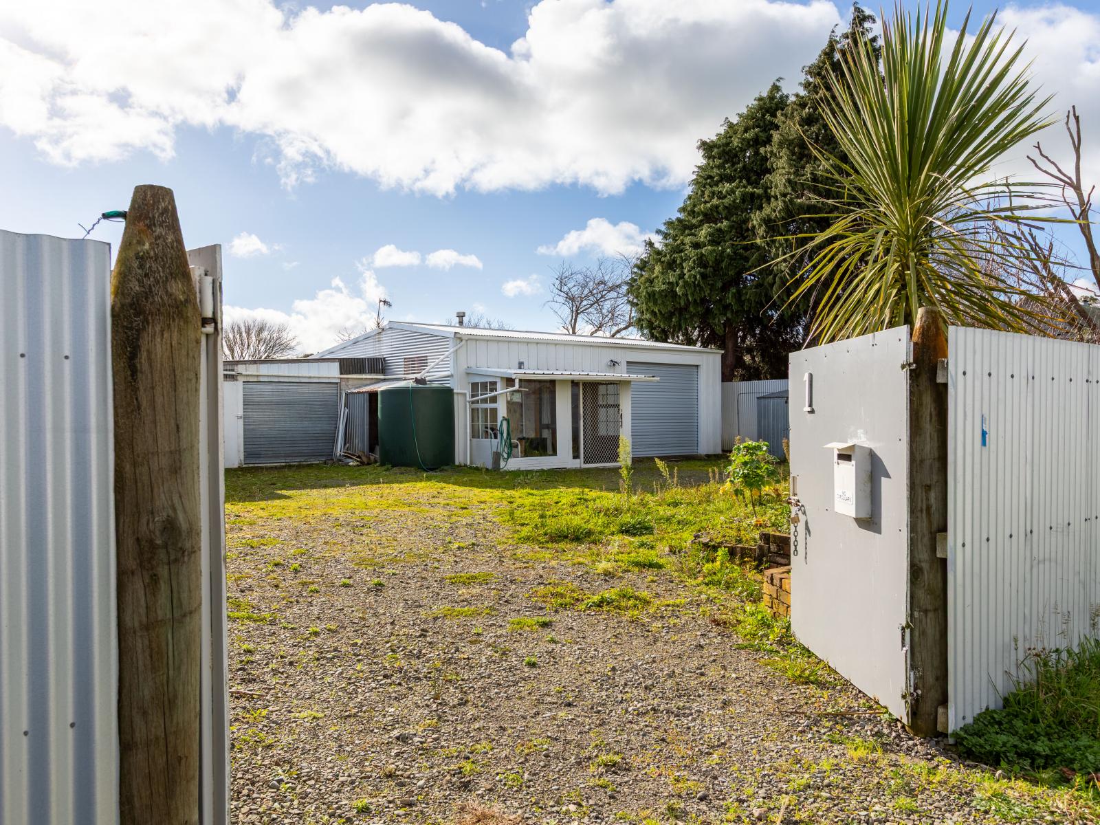 1 Richardson Street, Woodville