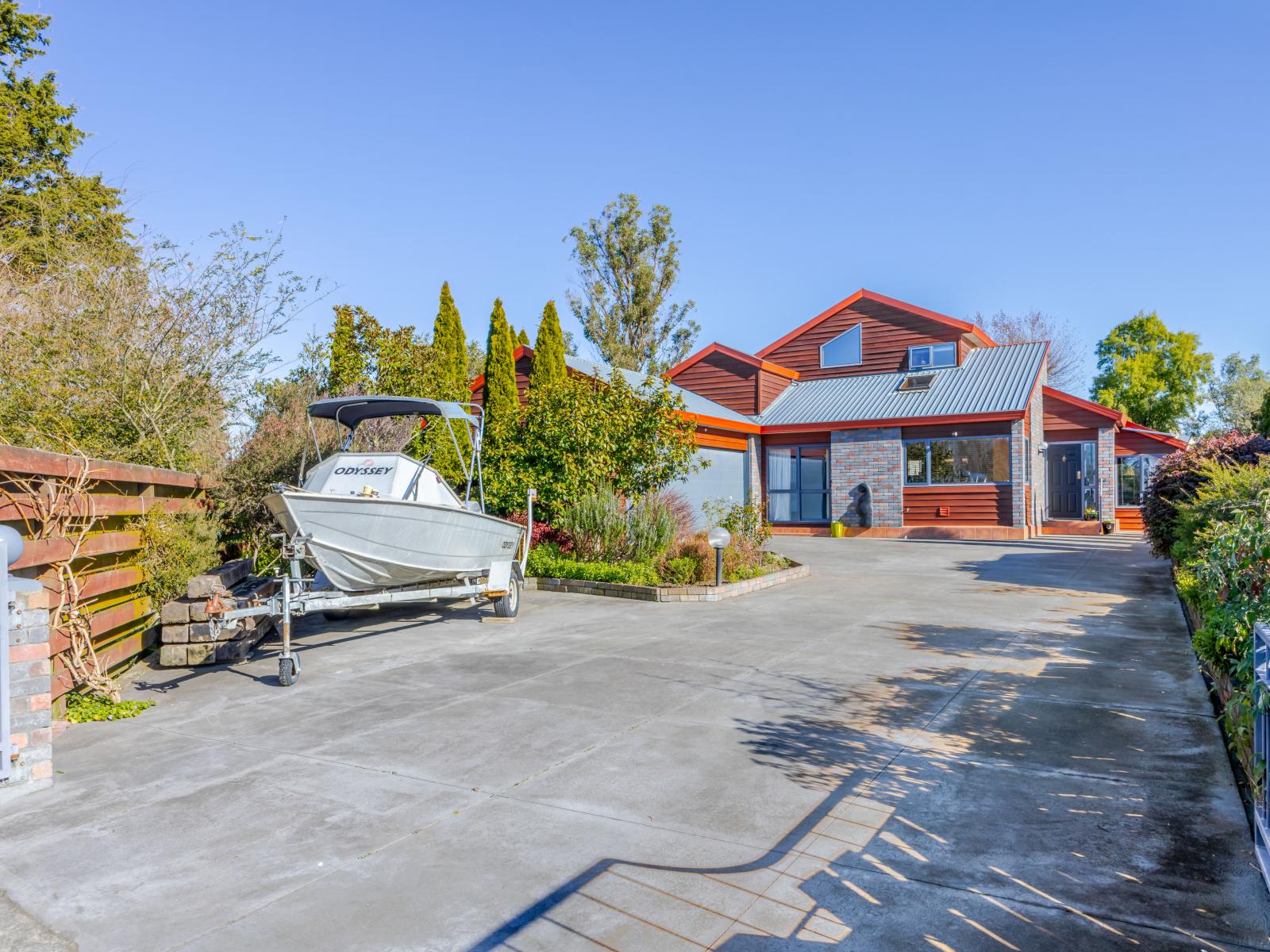 8 Willow Grove, Waipukurau