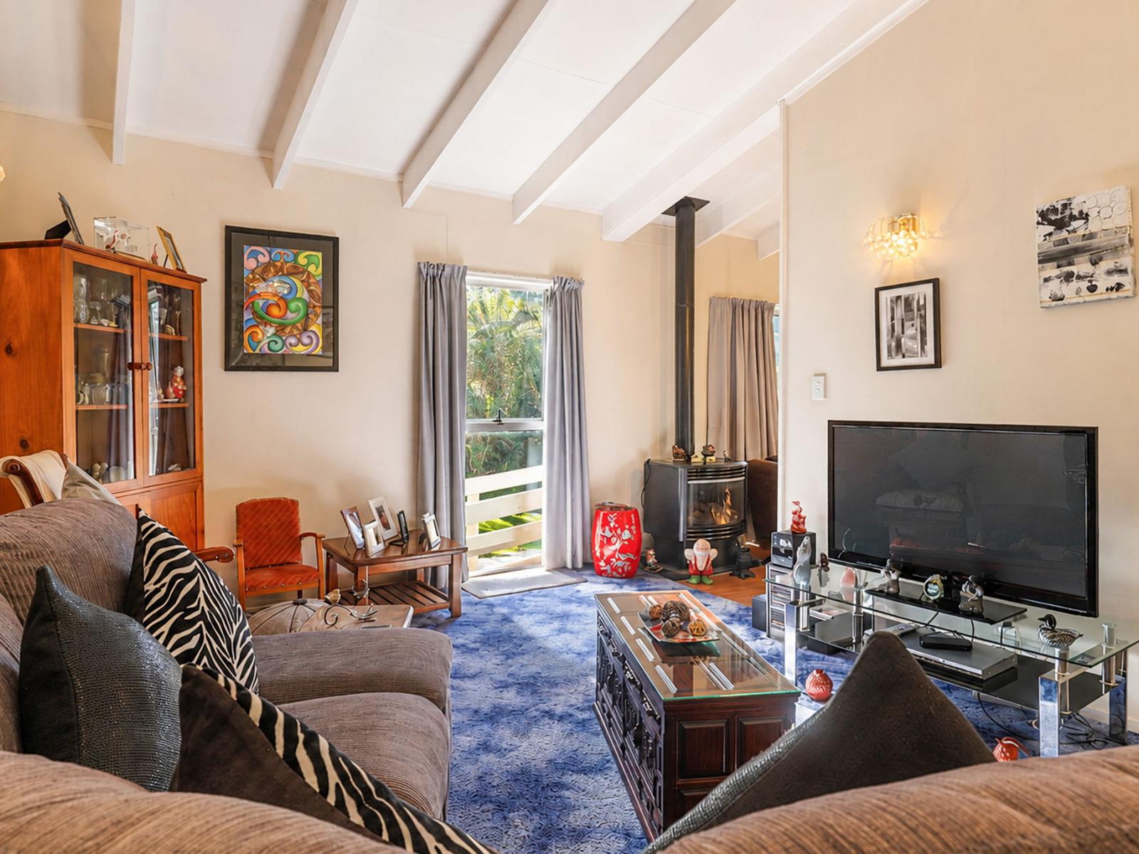 96B Grand Vue Road, Kawaha Point