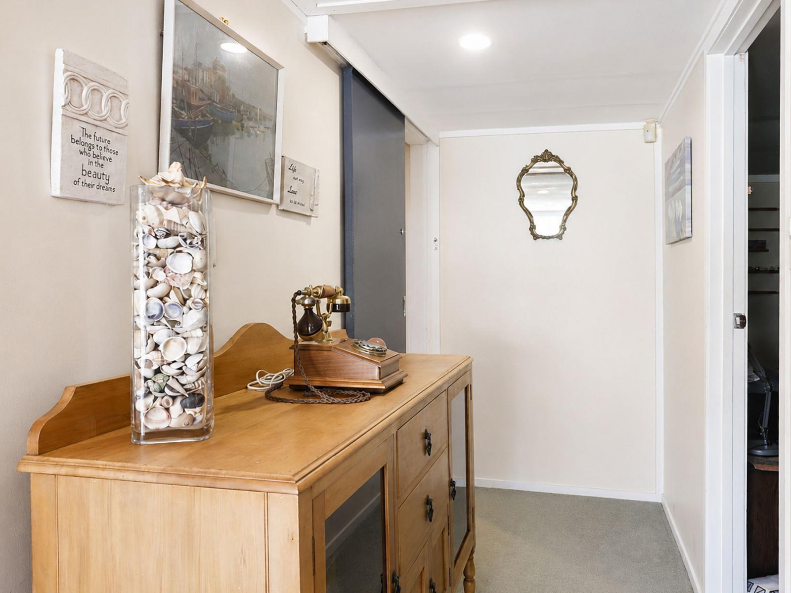 96B Grand Vue Road, Kawaha Point