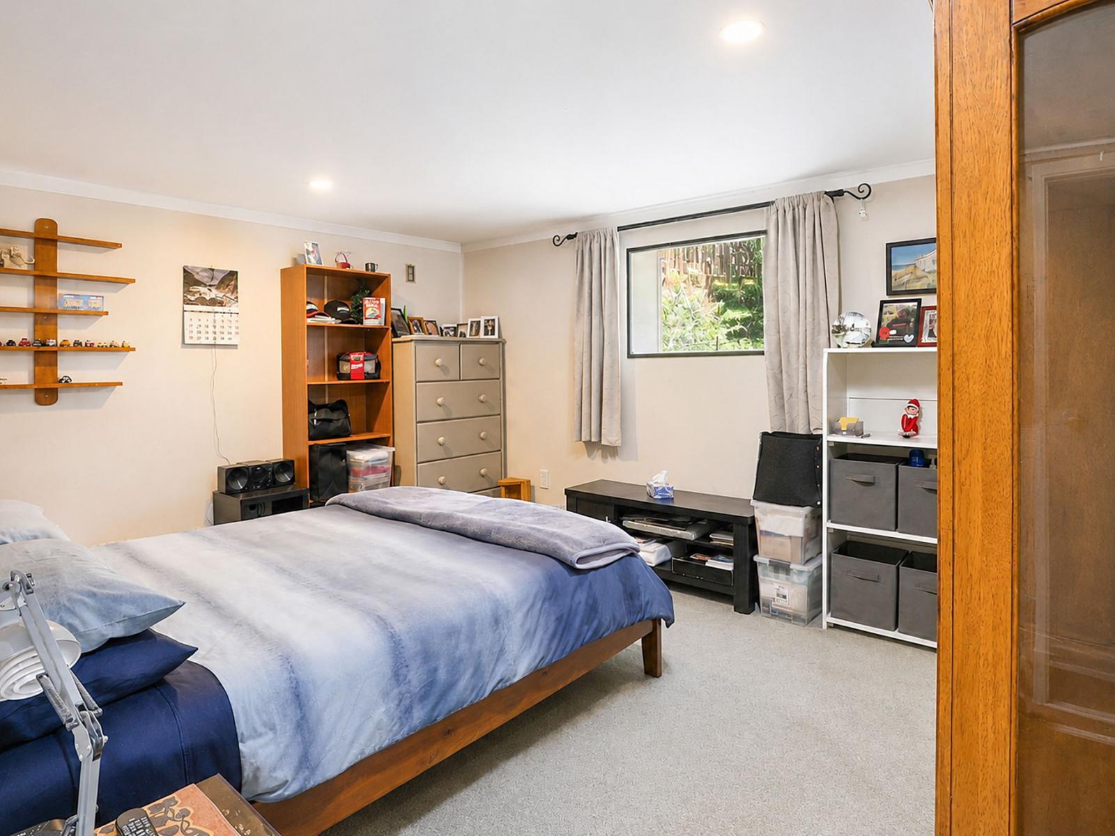 96B Grand Vue Road, Kawaha Point