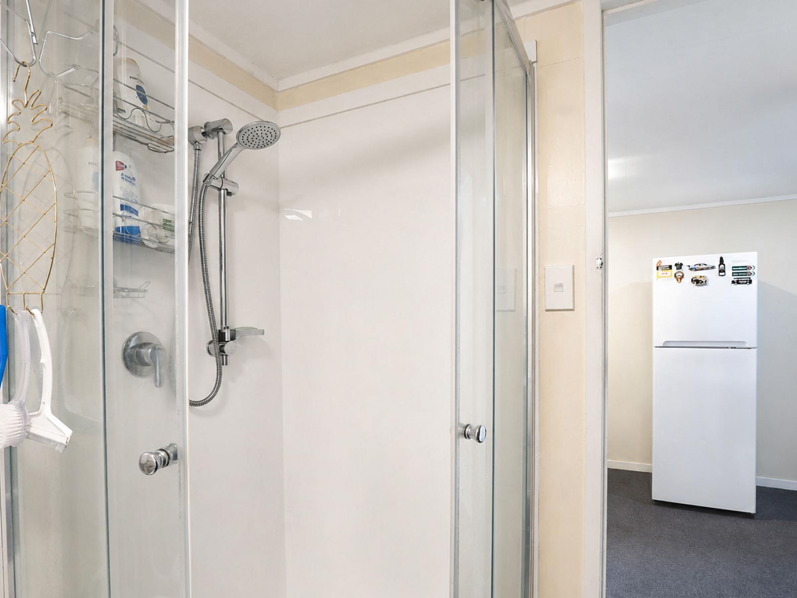 96B Grand Vue Road, Kawaha Point