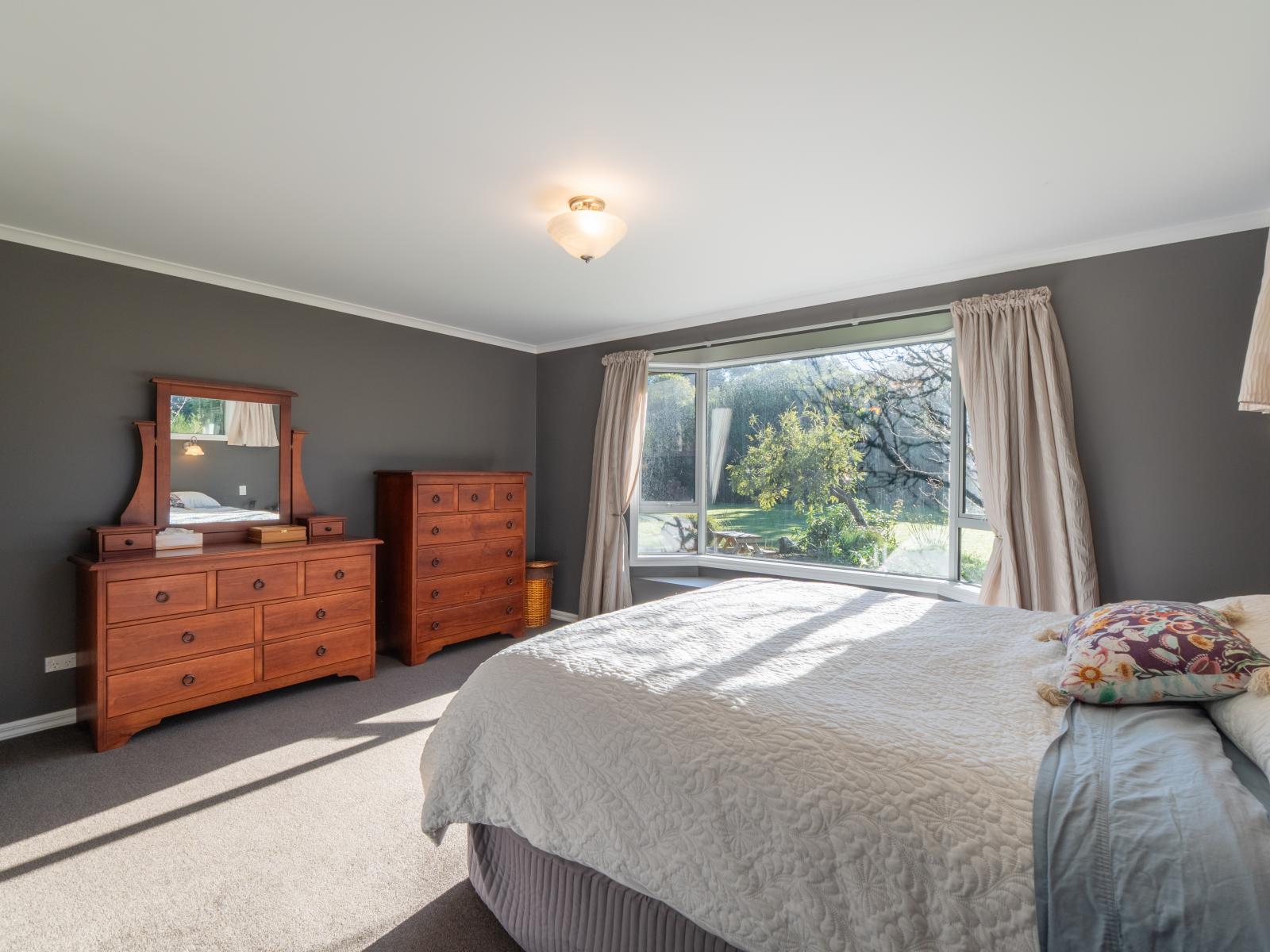 57 Matua Grove, Otatara