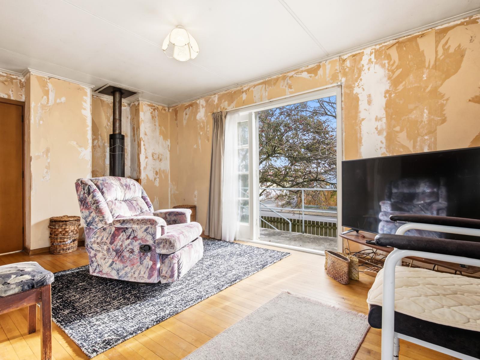 224 Te Rangitautahanga Road, Turangi