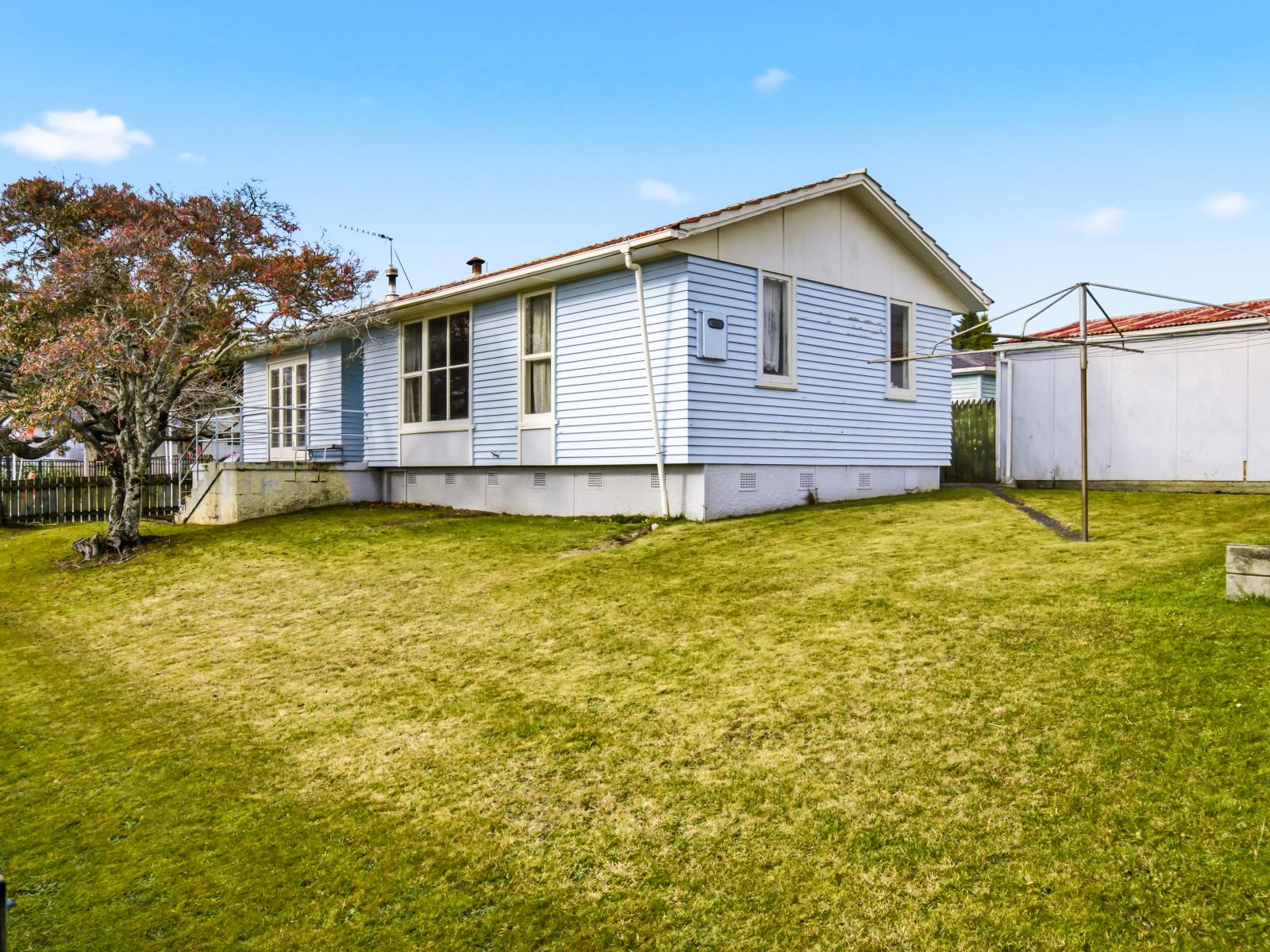 224 Te Rangitautahanga Road, Turangi