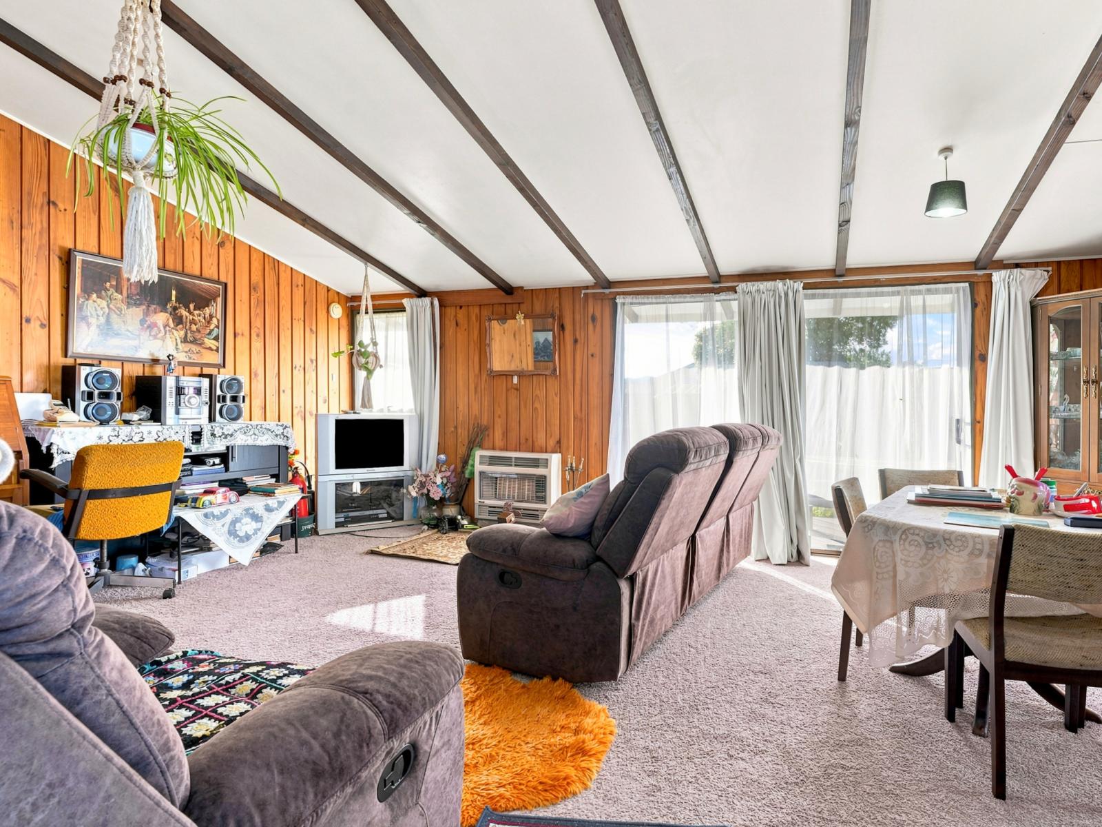 33 Tongariro Street, Castlecliff