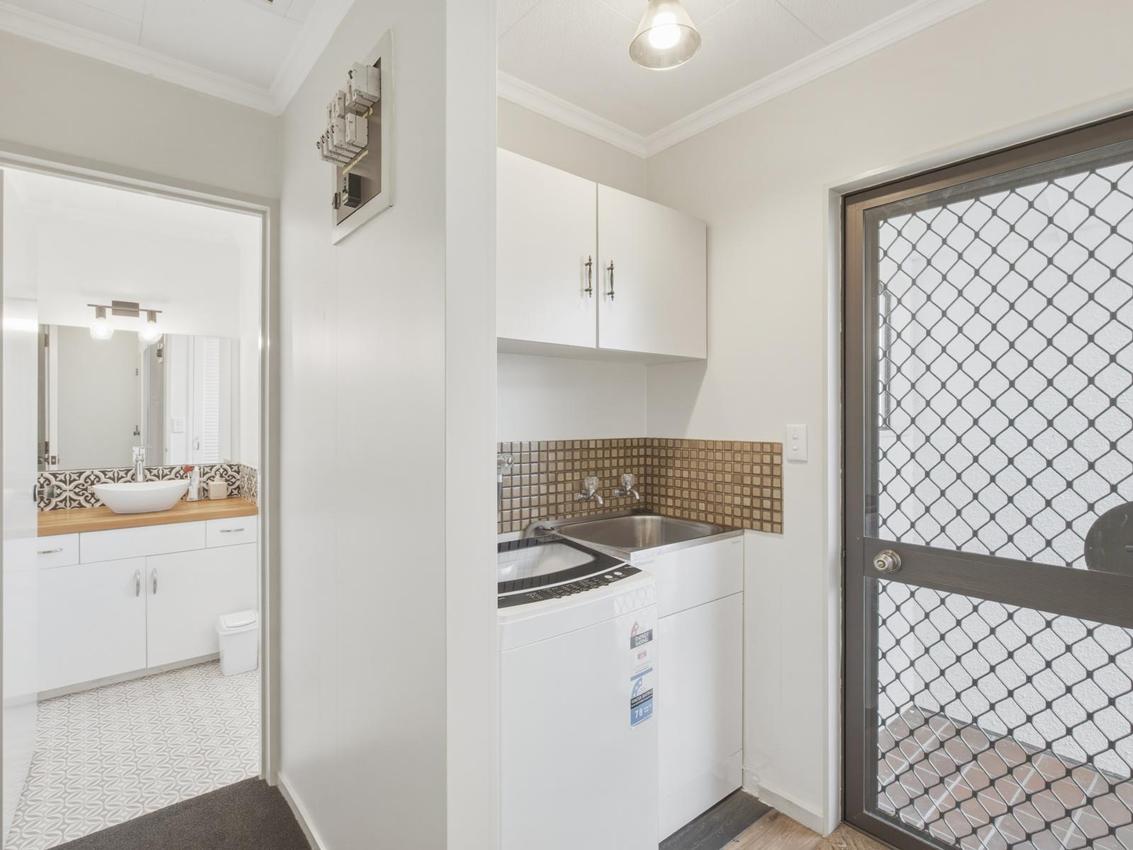 8A Church Place, Whanganui Central