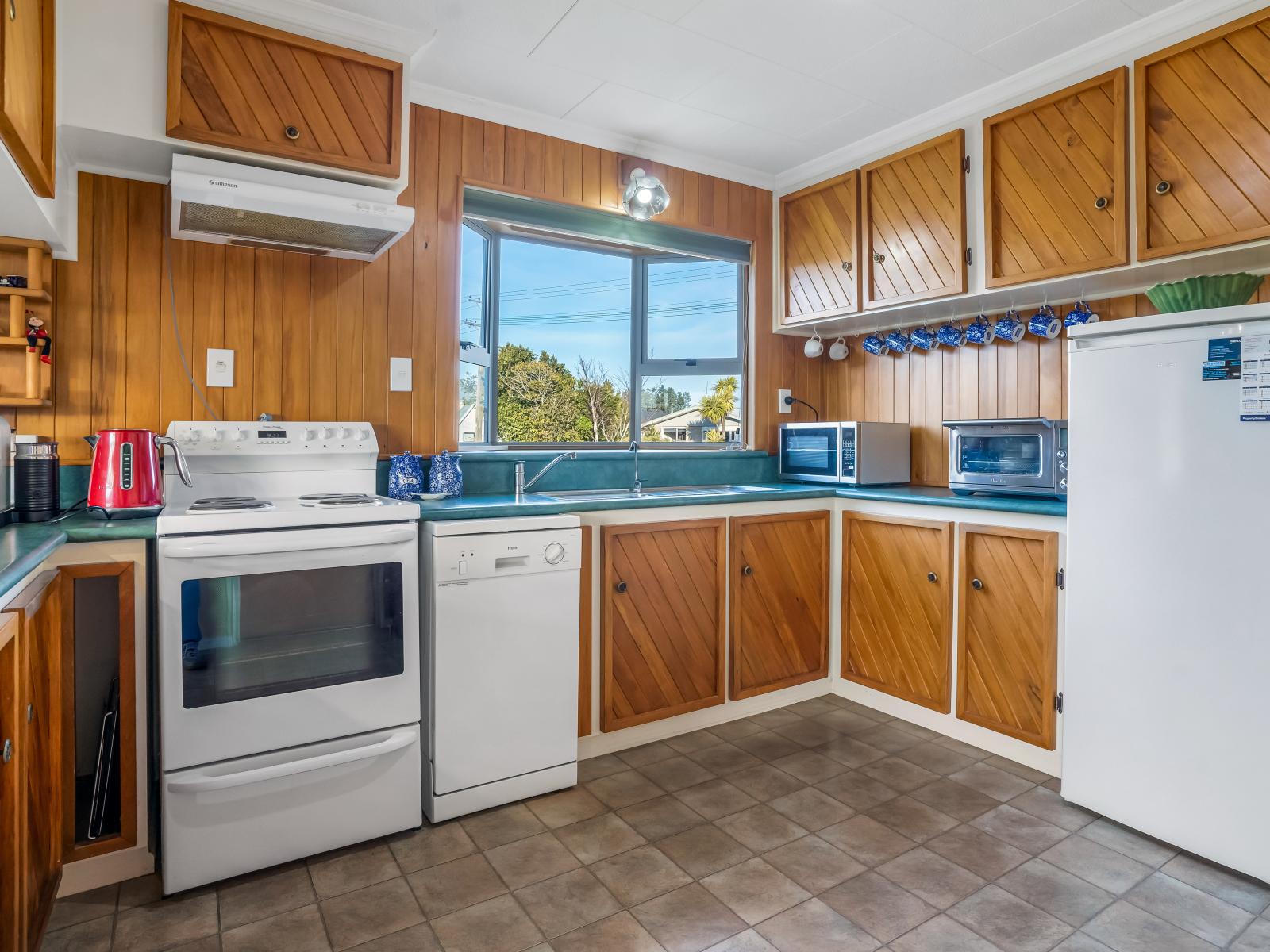 56 Dejoux Road, Winton