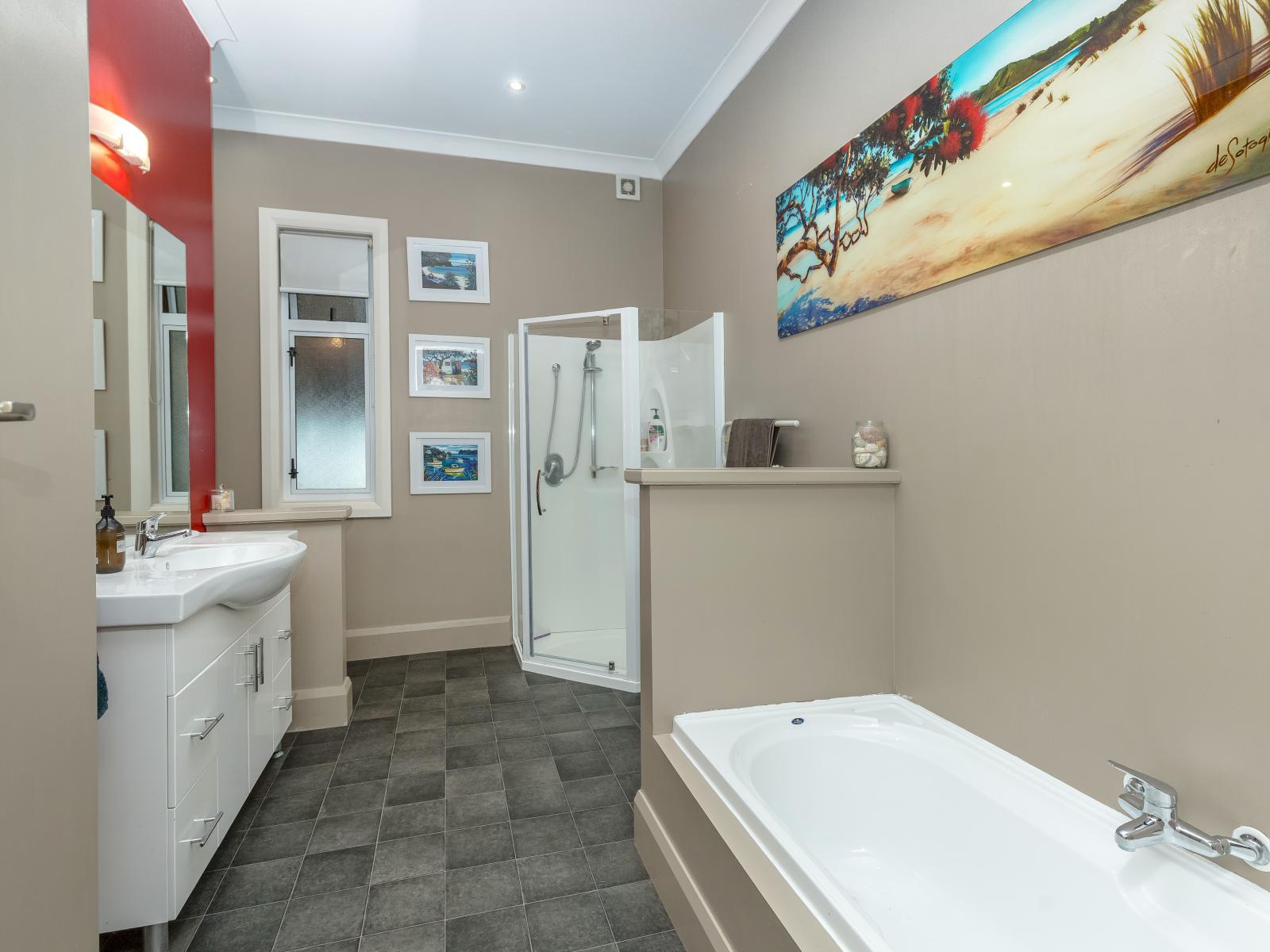 73 Waite Street, Featherston