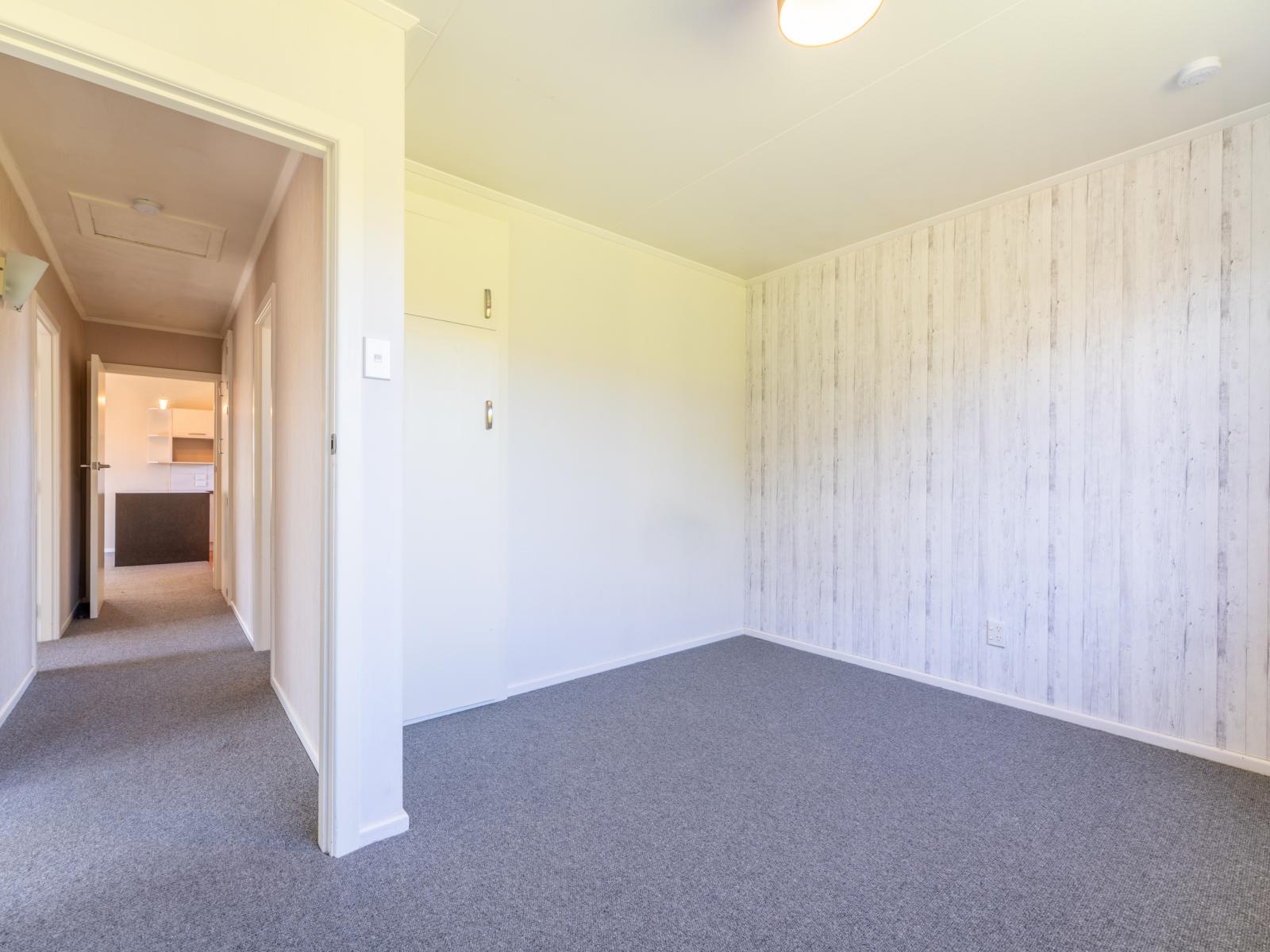 65 Mountain View Road, Glenwood