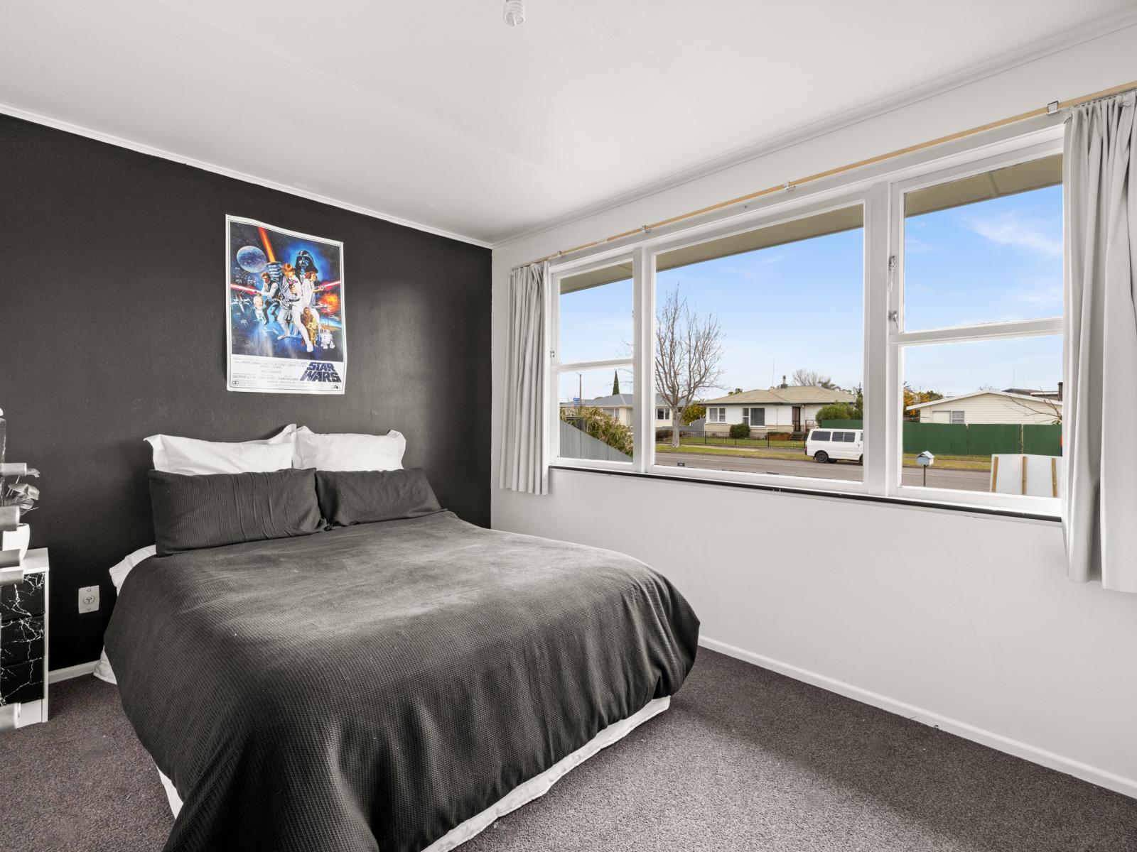 36 Allen Berry Avenue, Pirimai