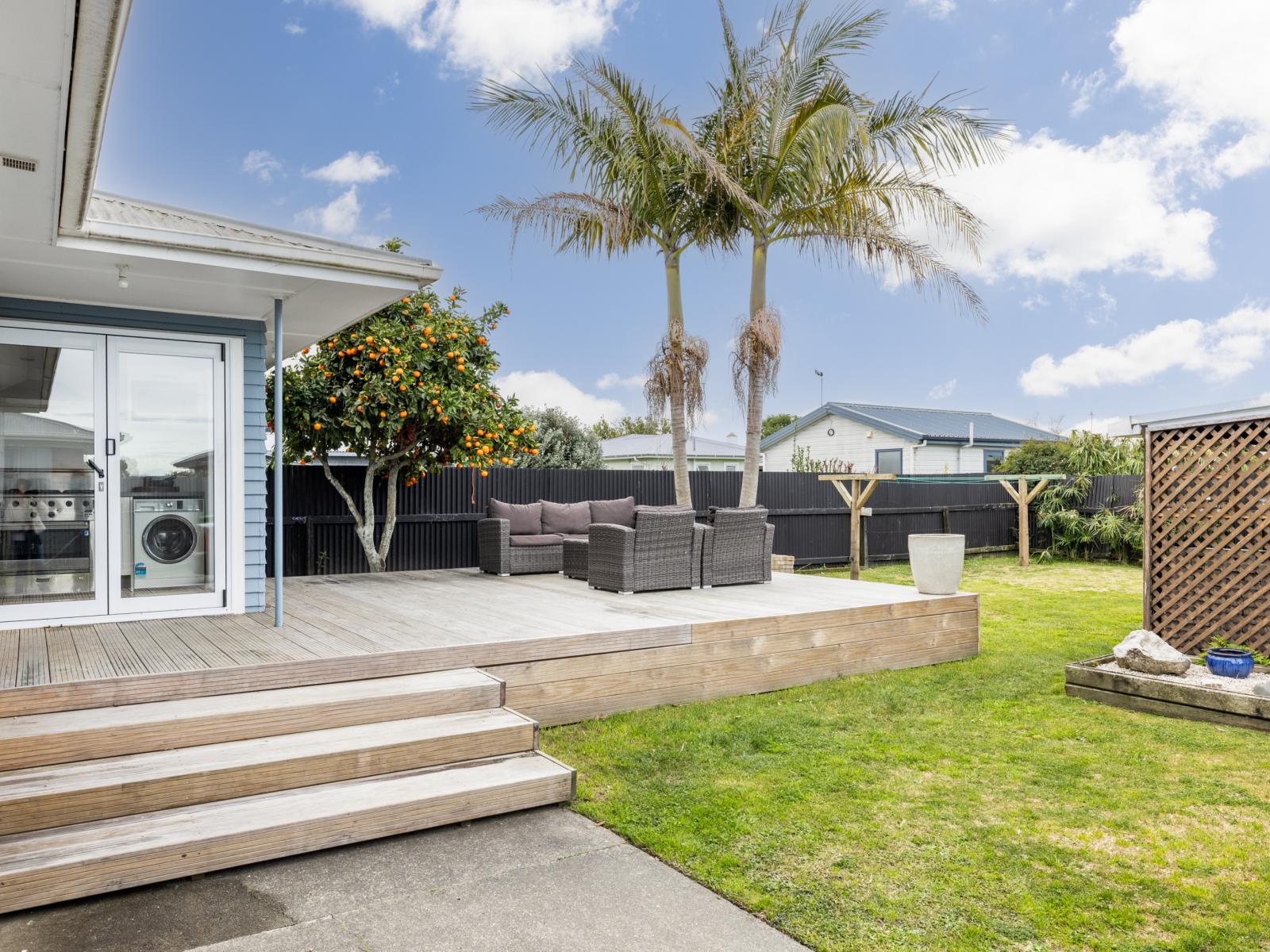 36 Allen Berry Avenue, Pirimai
