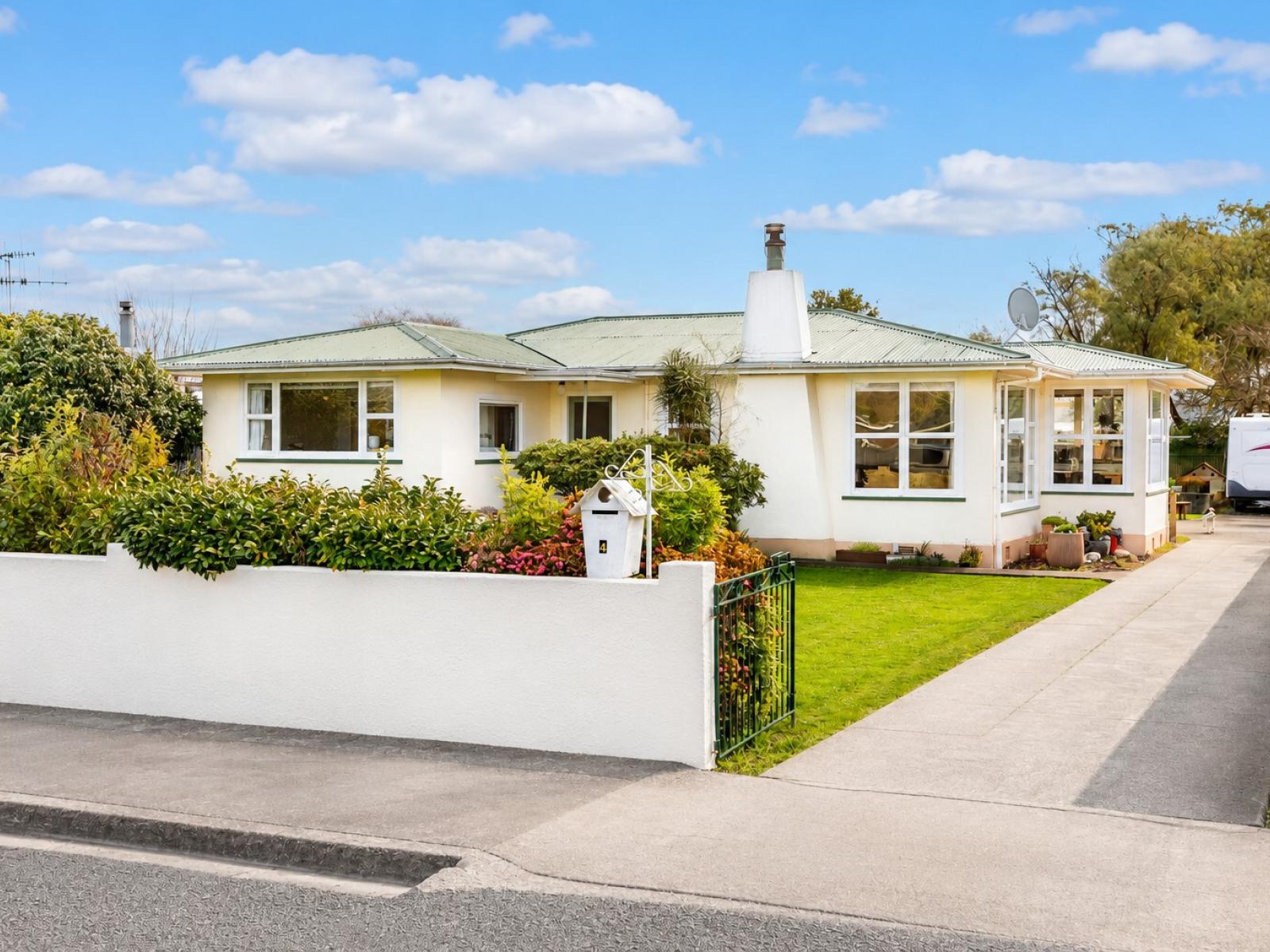 4 Huxley Street, Pahiatua