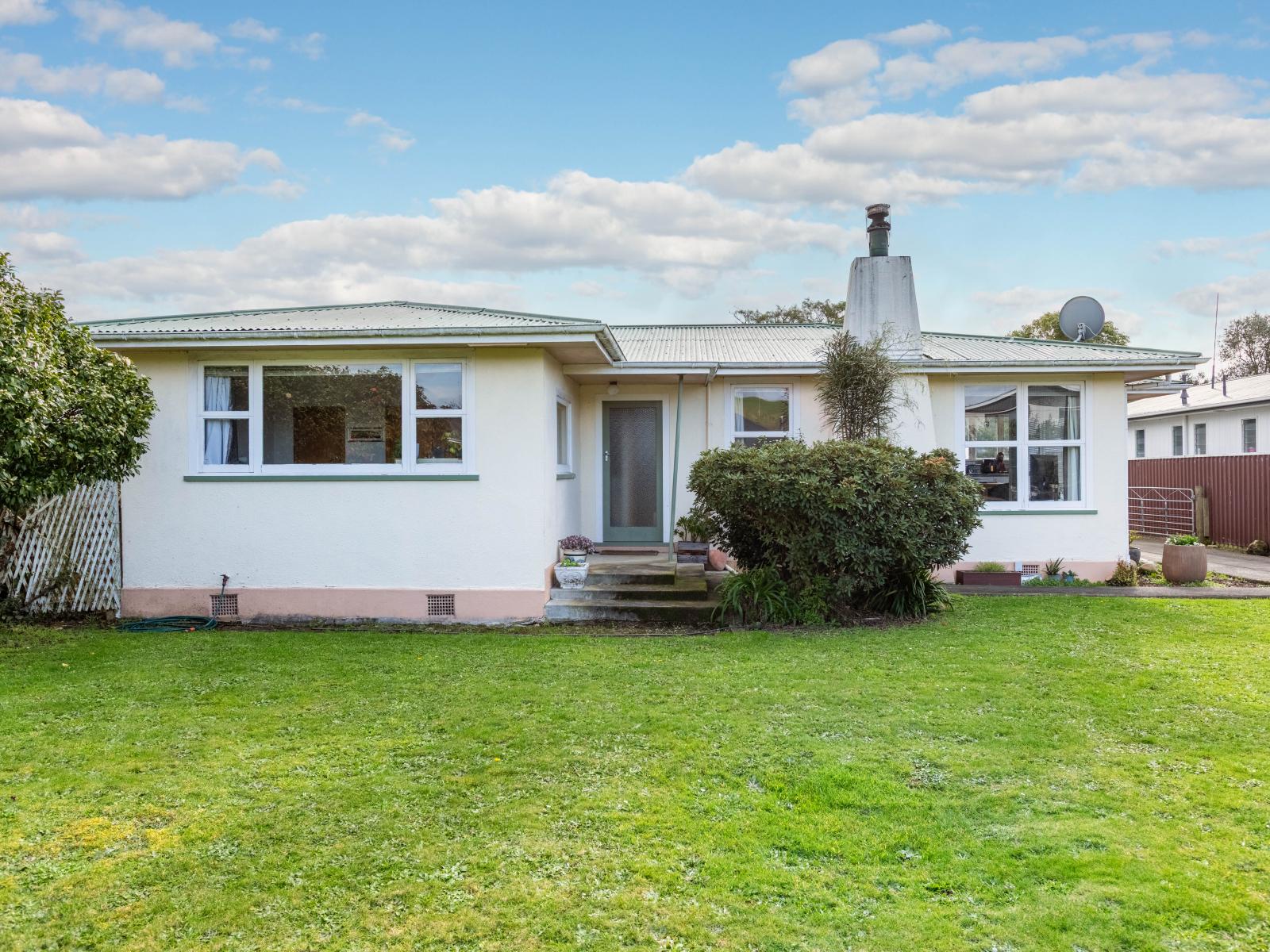 4 Huxley Street, Pahiatua