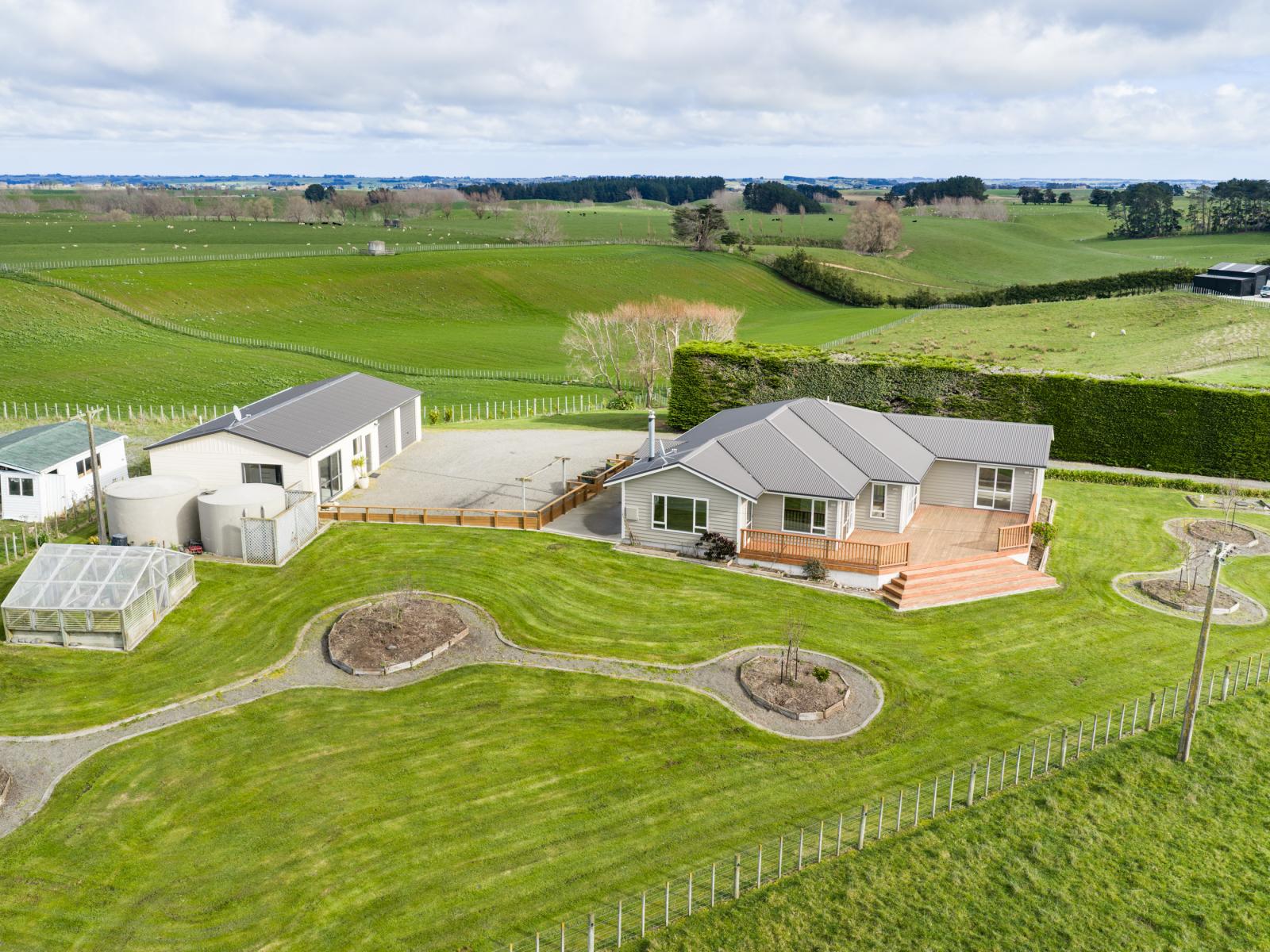 225 Makara Road, Halcombe