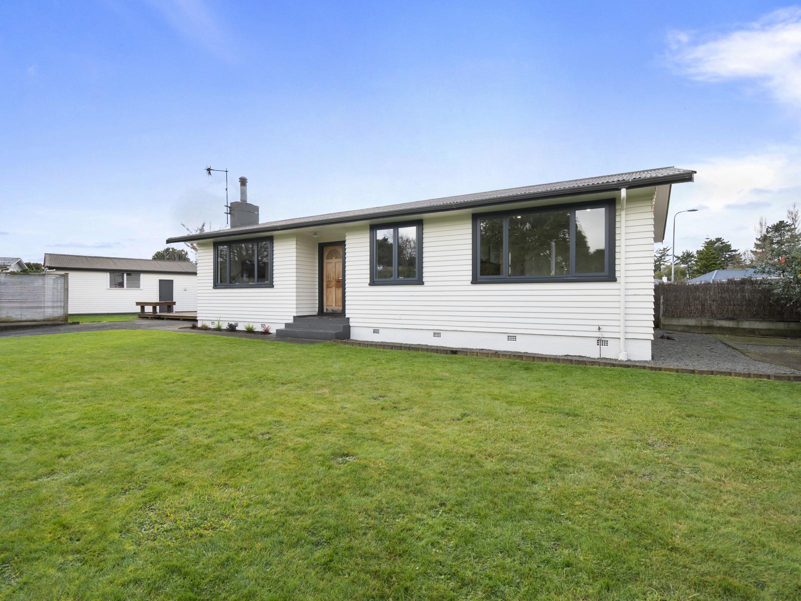 2 Croxley Place, Terrace End