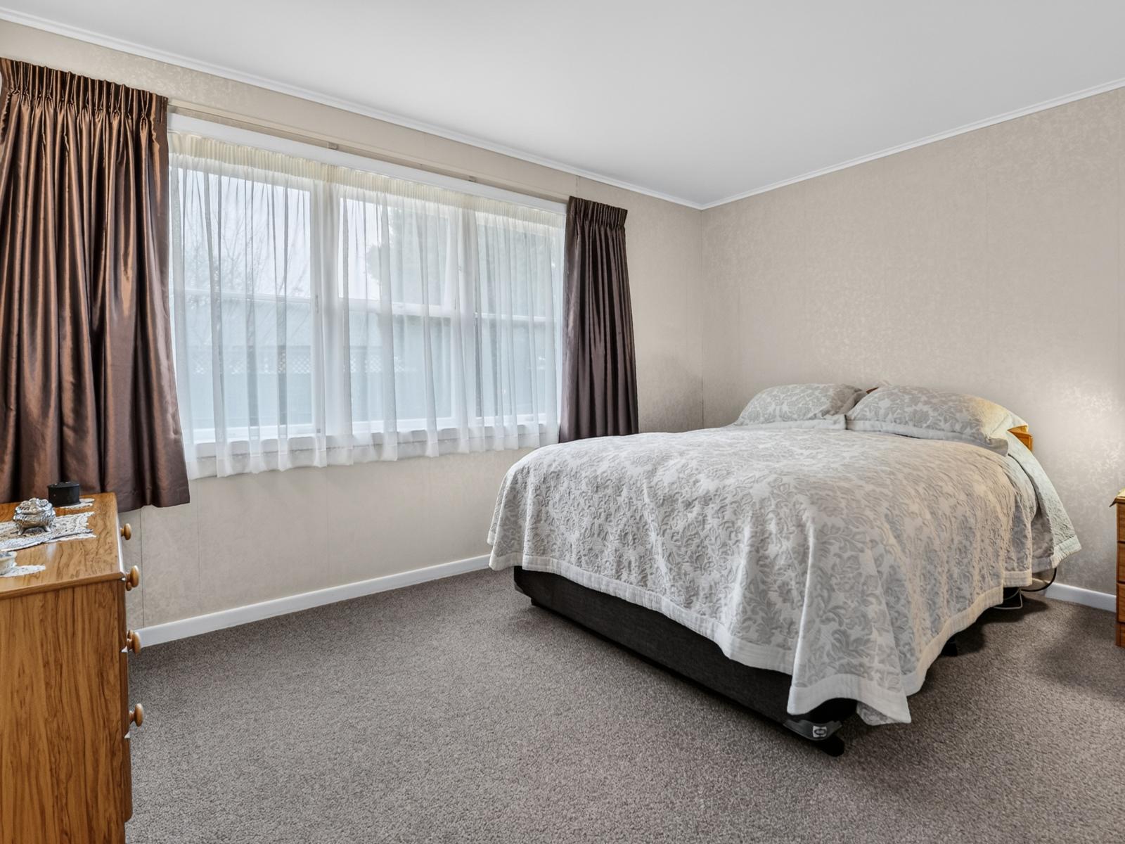 48 Sandwich Road, Saint Andrews