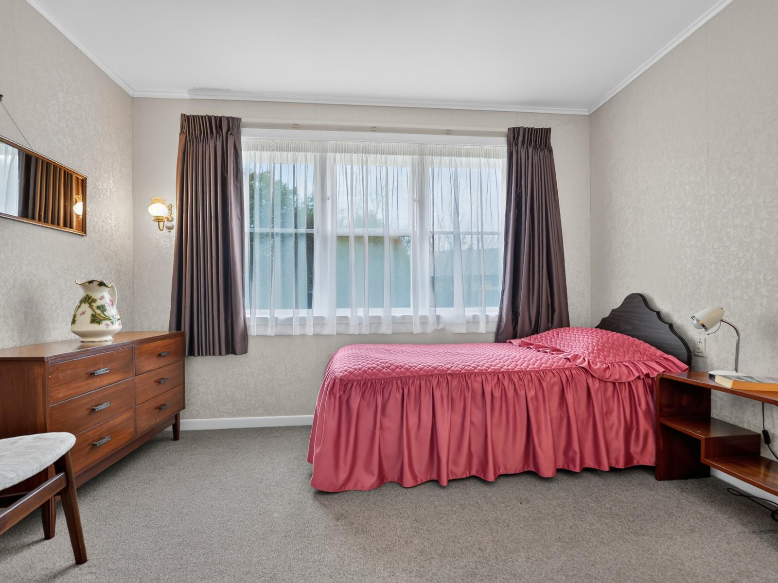 48 Sandwich Road, Saint Andrews