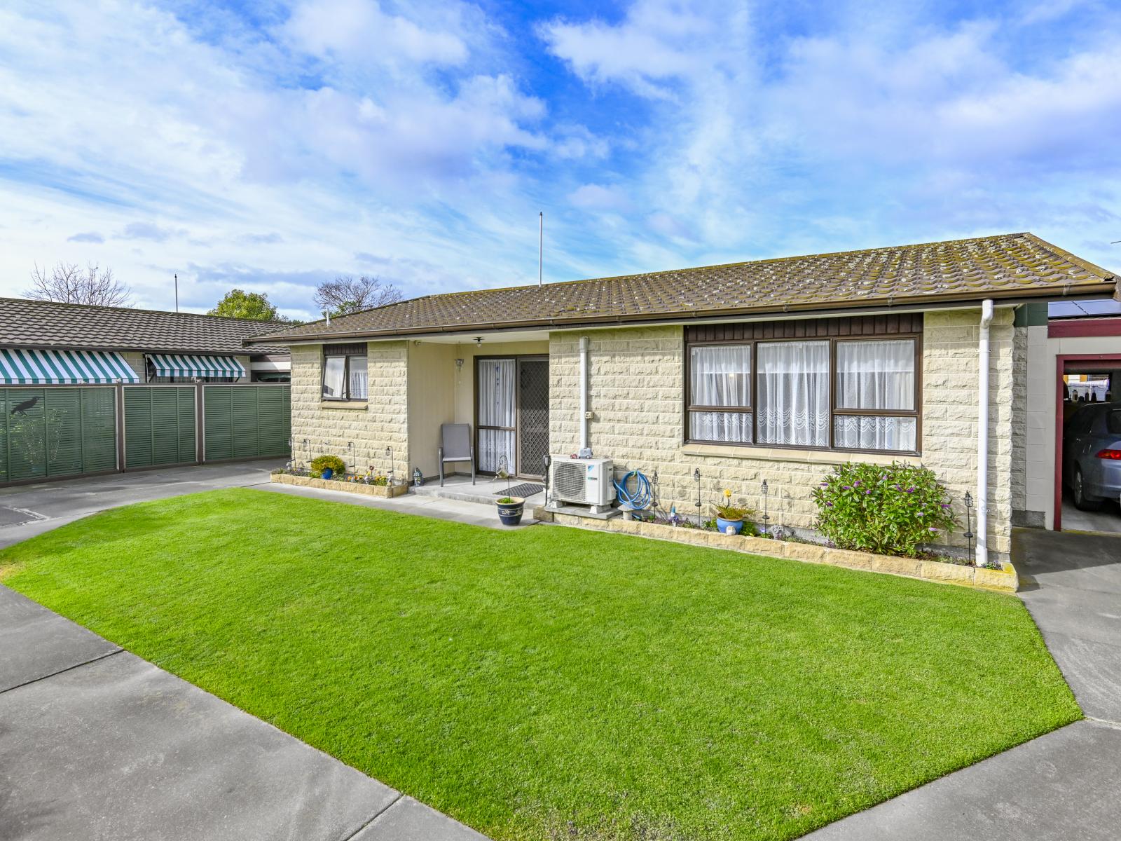 2/504 Ellison Road, Hastings