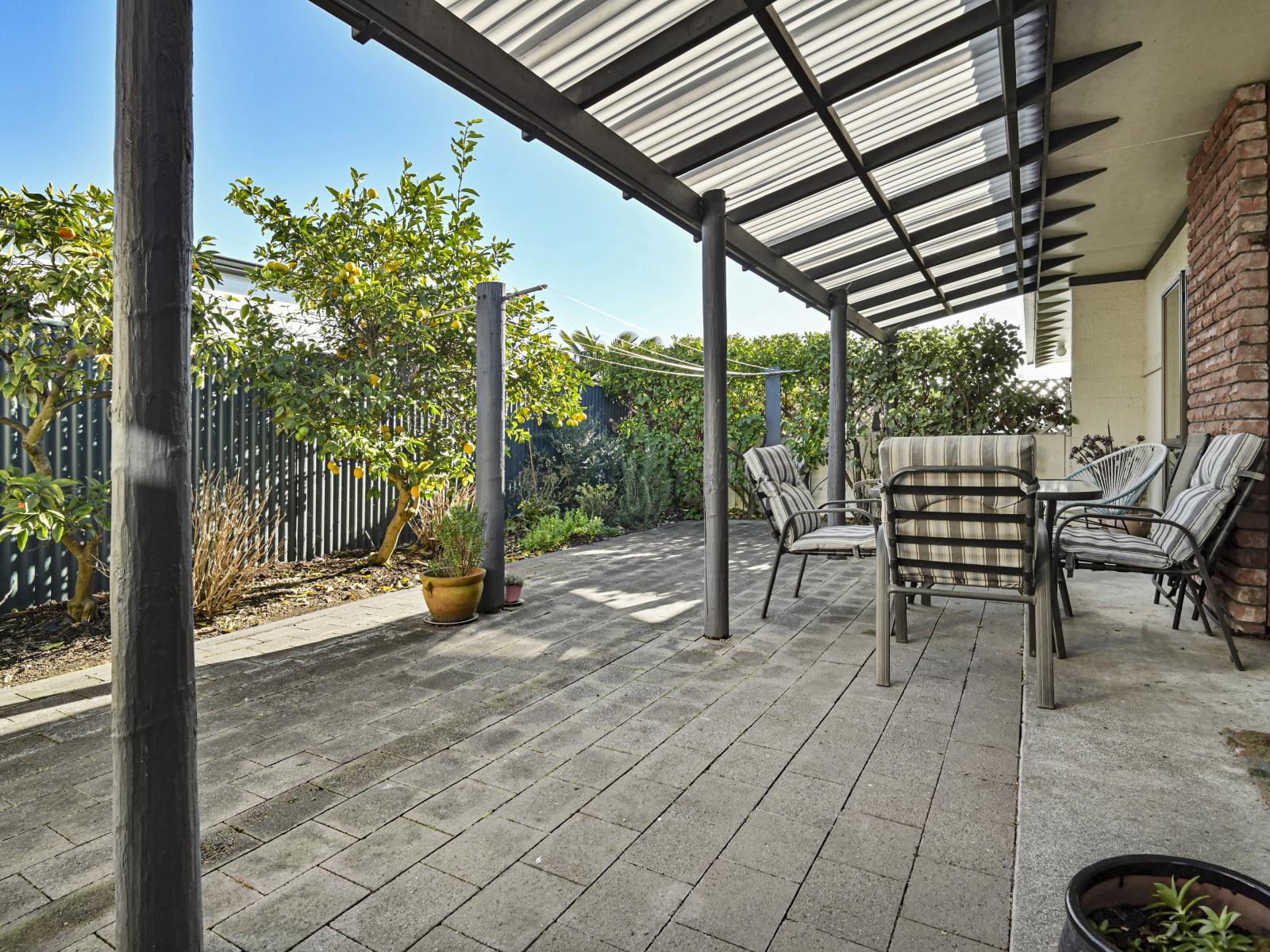 807D Avenue Road East, Parkvale