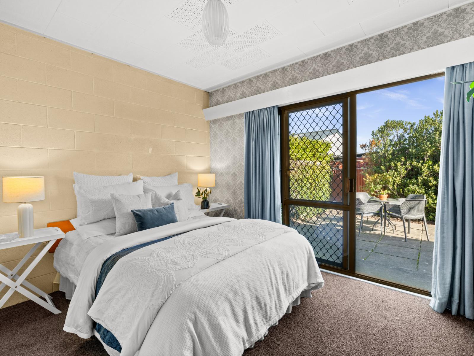 807C Avenue Road East, Parkvale