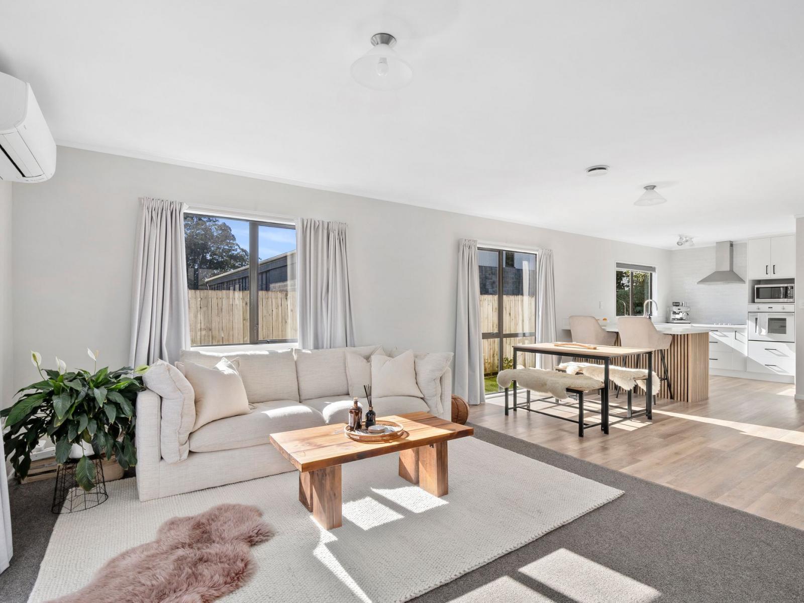 10 Burns Street, Leamington