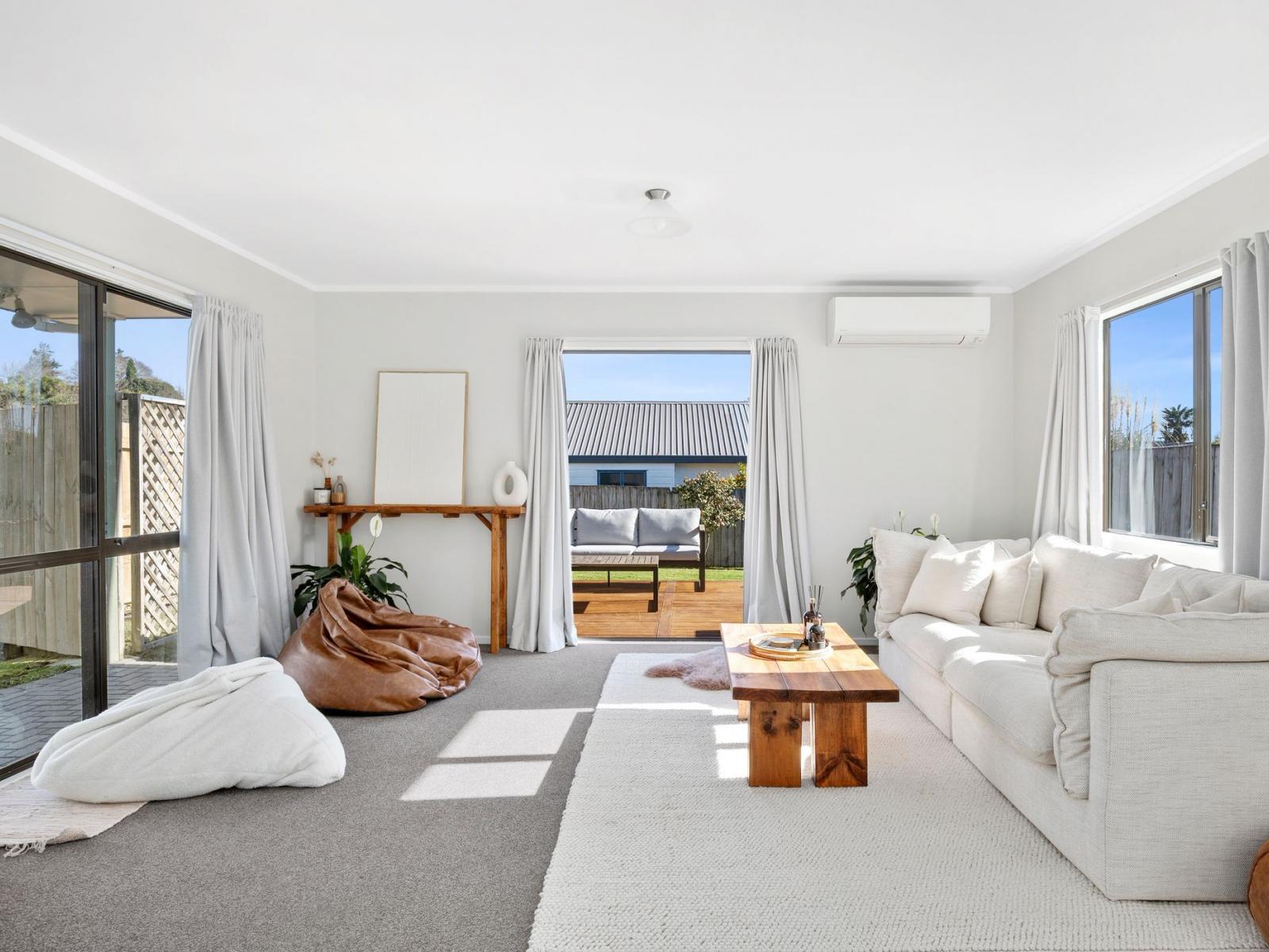 10 Burns Street, Leamington