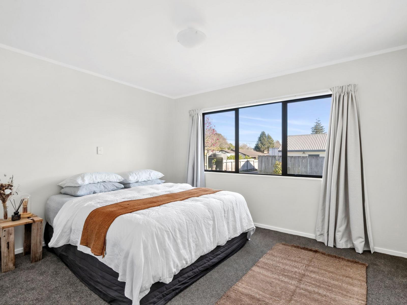 10 Burns Street, Leamington