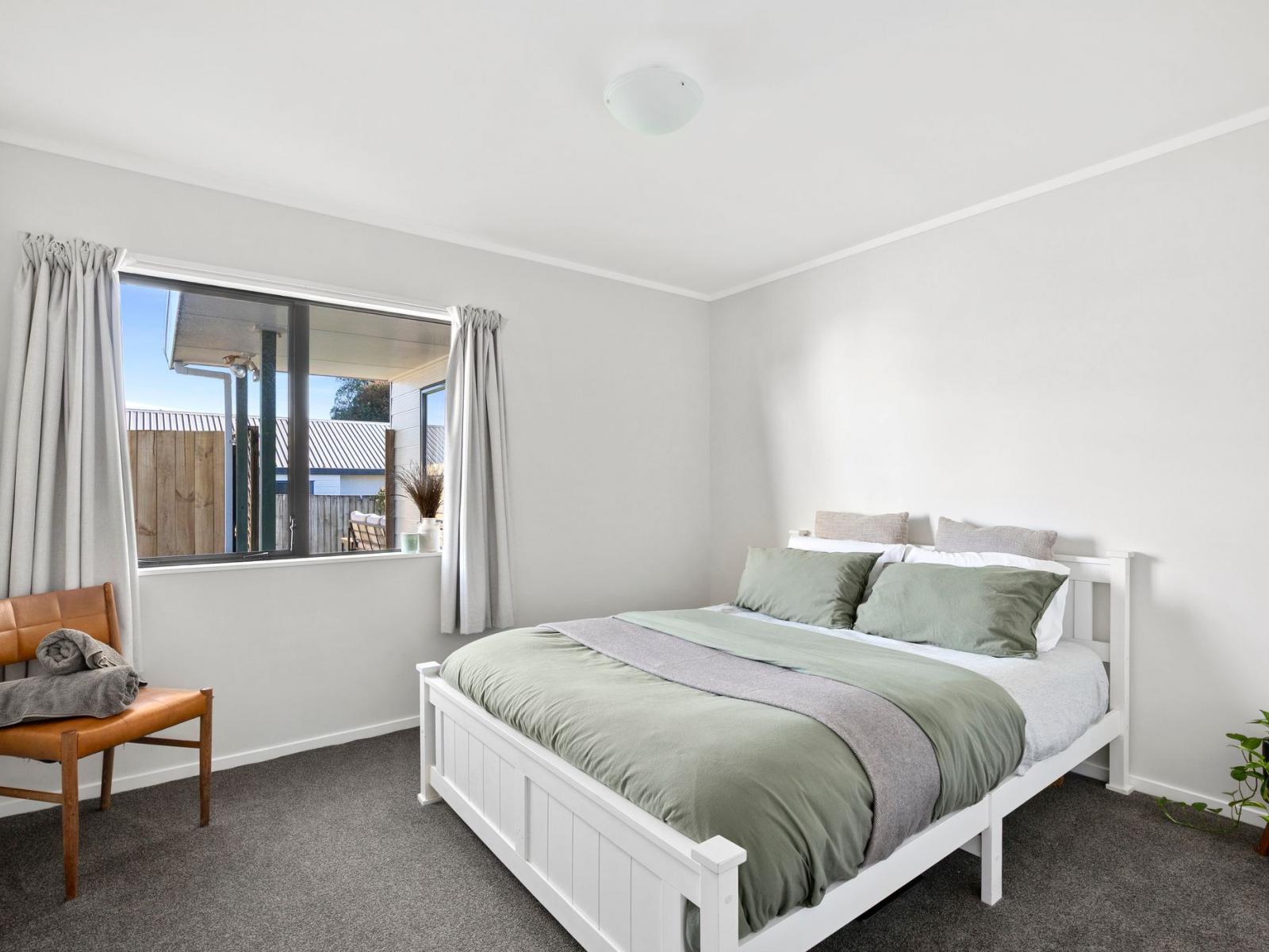10 Burns Street, Leamington