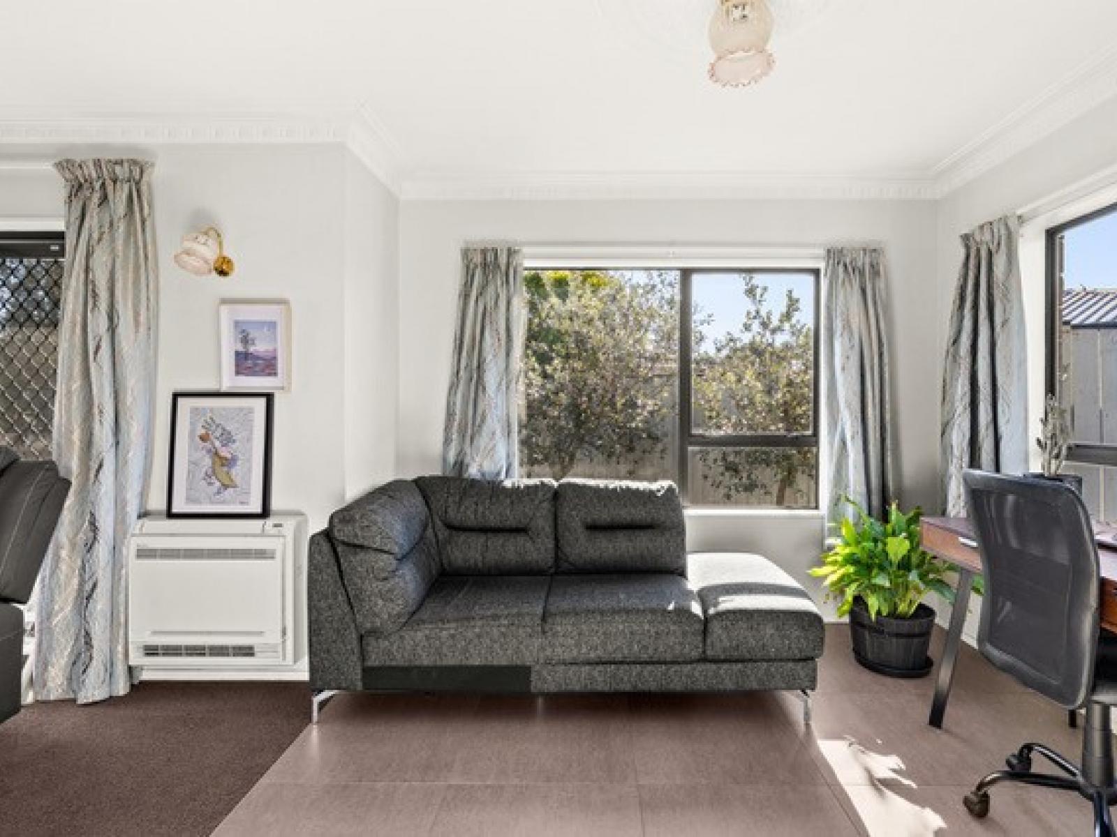 34 Roskilda Crescent, Taradale