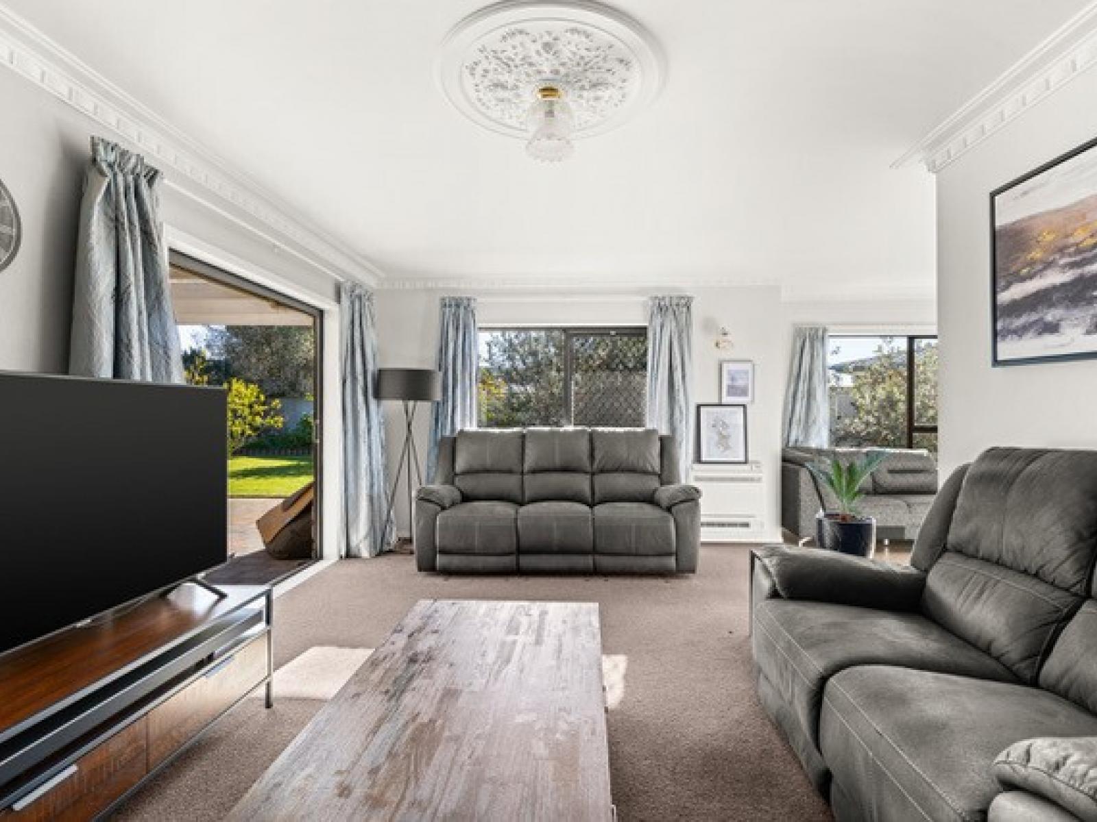 34 Roskilda Crescent, Taradale