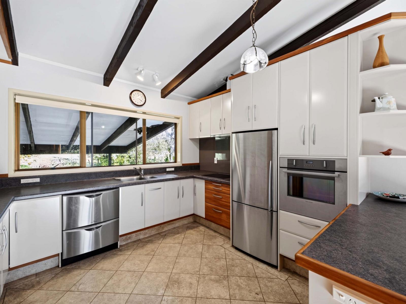 343 Western Drain Road, Edgecumbe