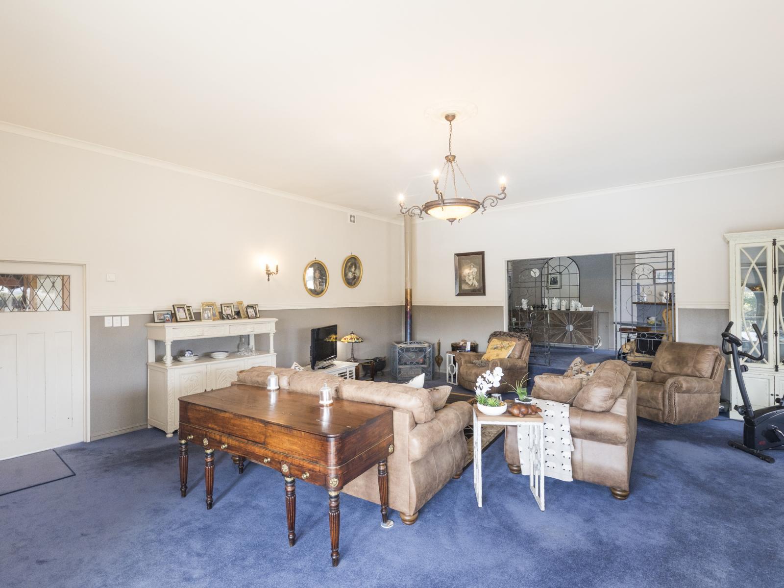 63 Dundas Road, Sanson