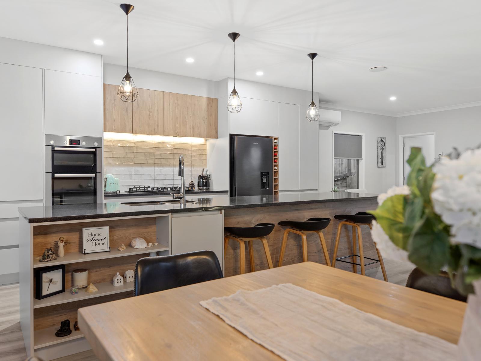 111 Oteki Park Drive, Welcome Bay